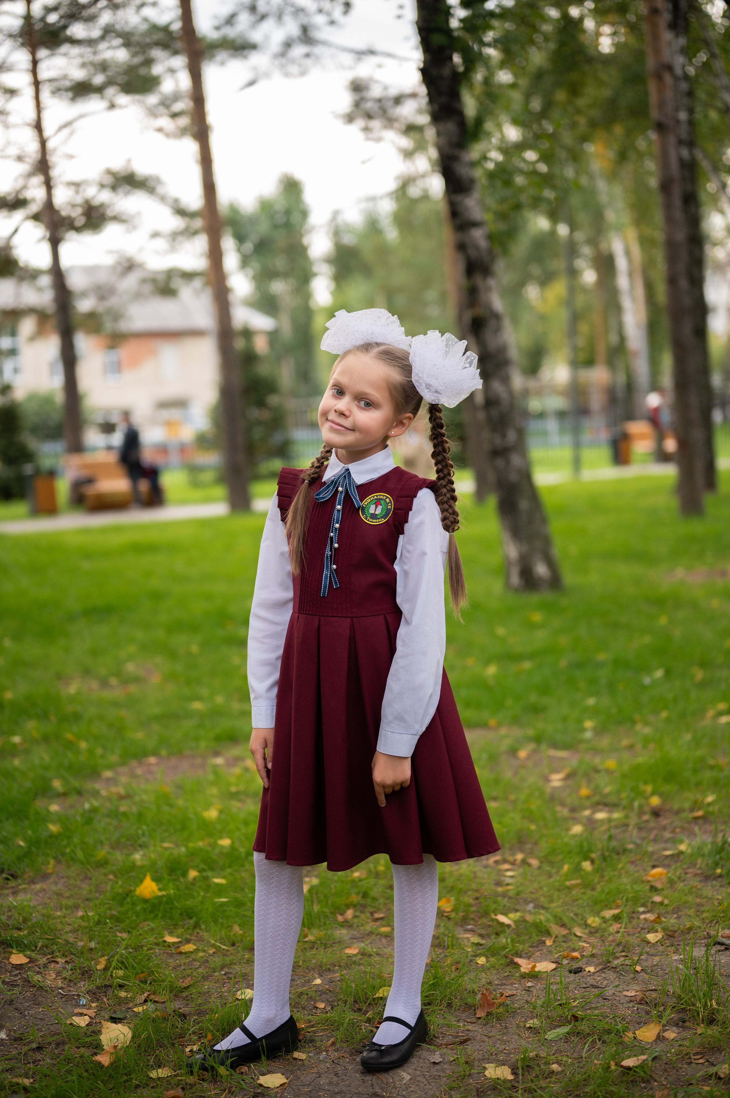 1 сентября 16 гимназия 2 класс (линейка + в классе+ на улице). Фотограф новорожденных, семейный детский в Тюмени Татьяна Морозова