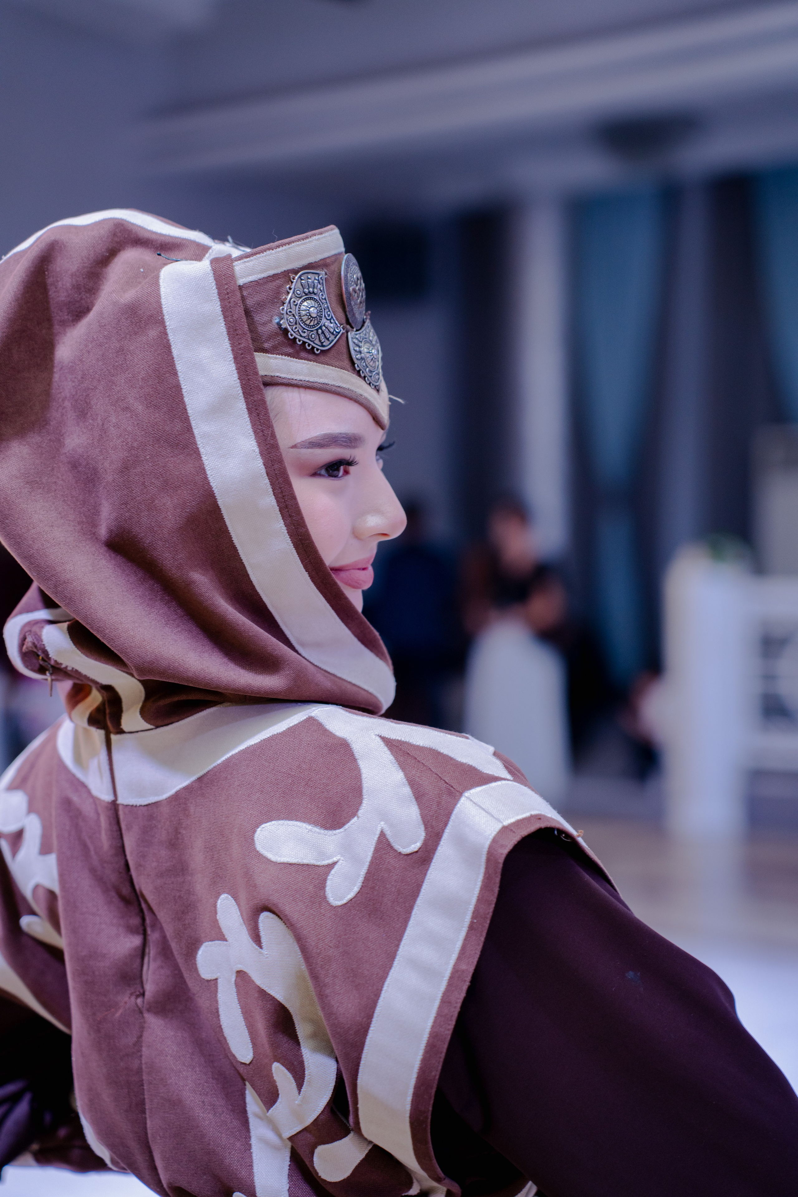 KAMILLA QYZ UZATU. Nomad media