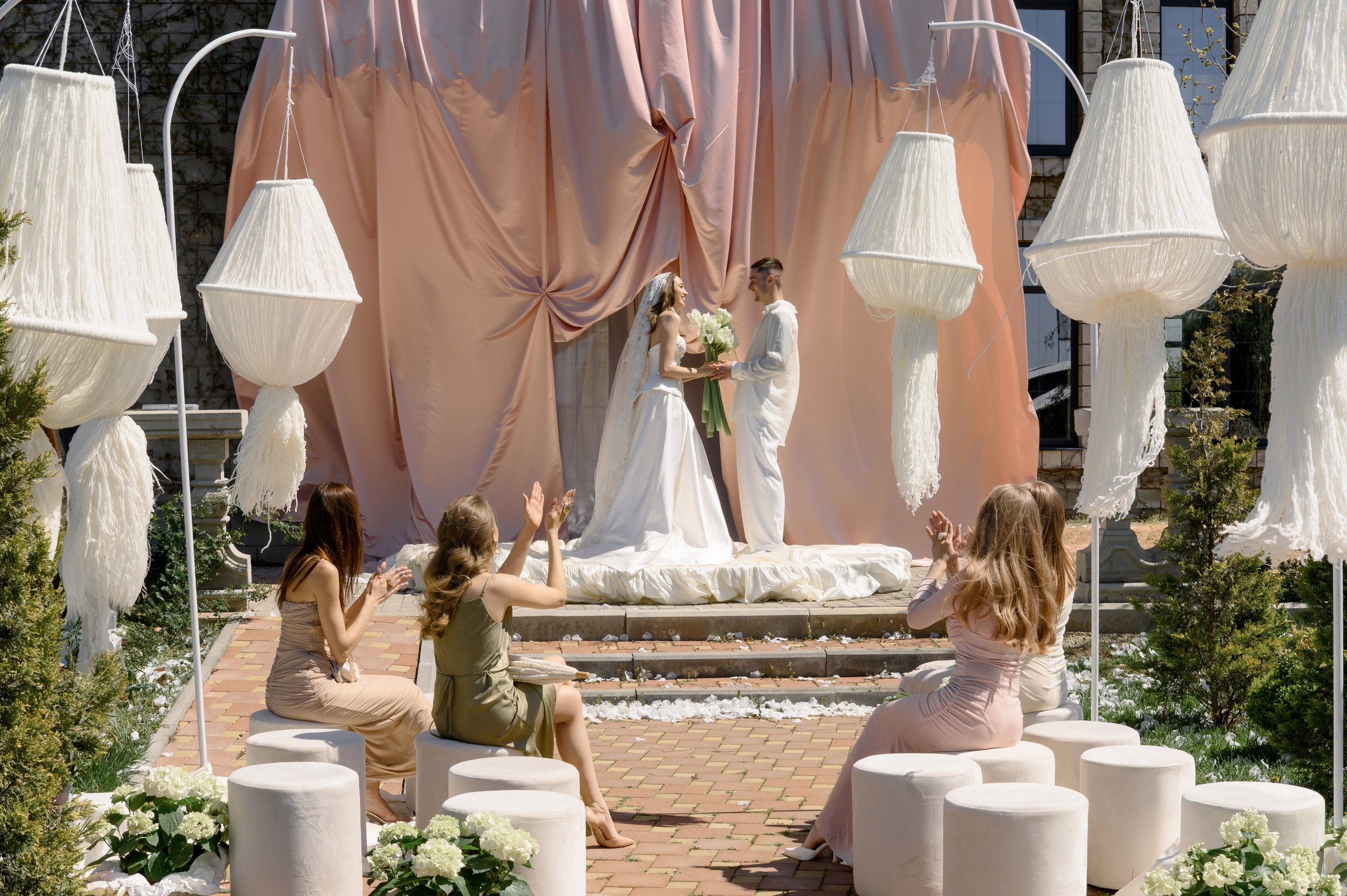 Выездная регистрация. Свадебный и семейный фотограф в Краснодарском крае