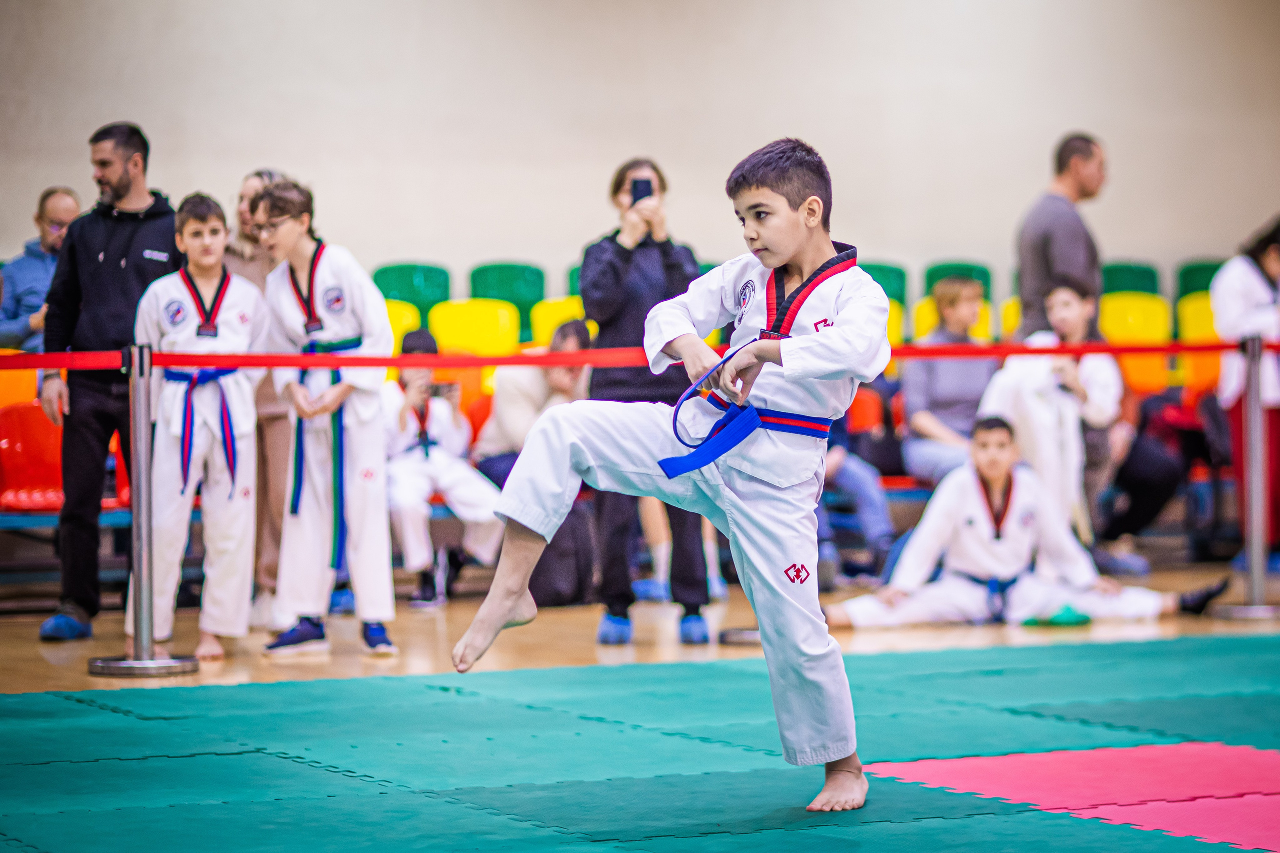 Турнир Федерации детского тхэквондо России по дисциплине ПХУМСЭ. Спортивный фотограф Максим Серегин