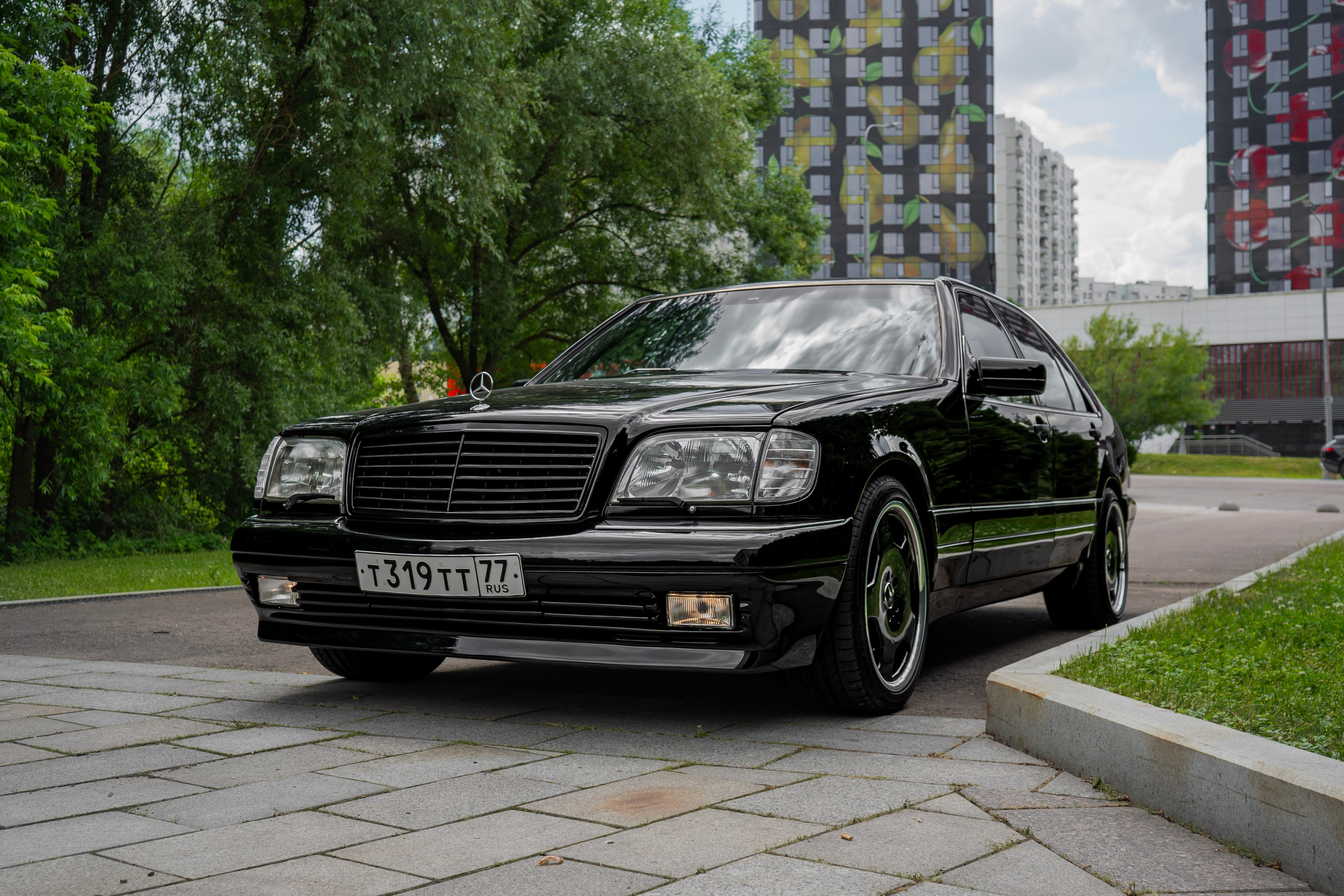 Mercedes W140. Автомобильный фотограф Ногинск Денис Городок
