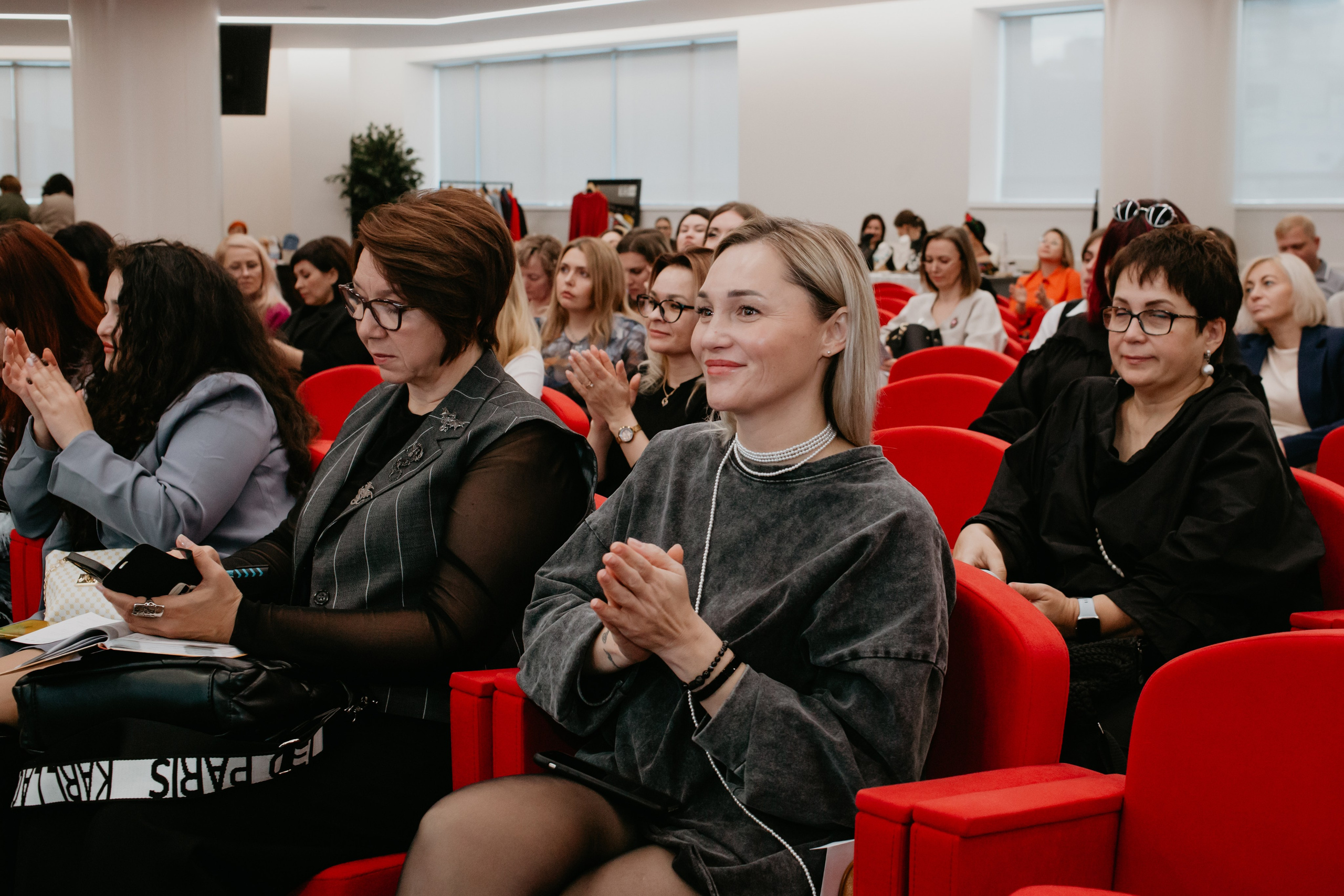 Конференция. Сила объединения. Фотограф в Челябинске Ополихина Анна