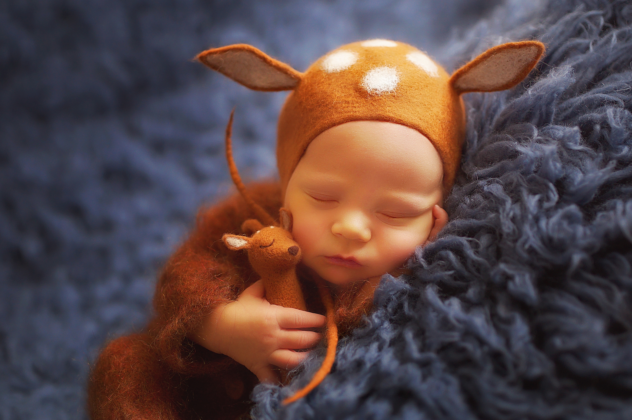 Новорожденные. Фотограф новорожденных беременных в Тюмени Ткачук Татьяна