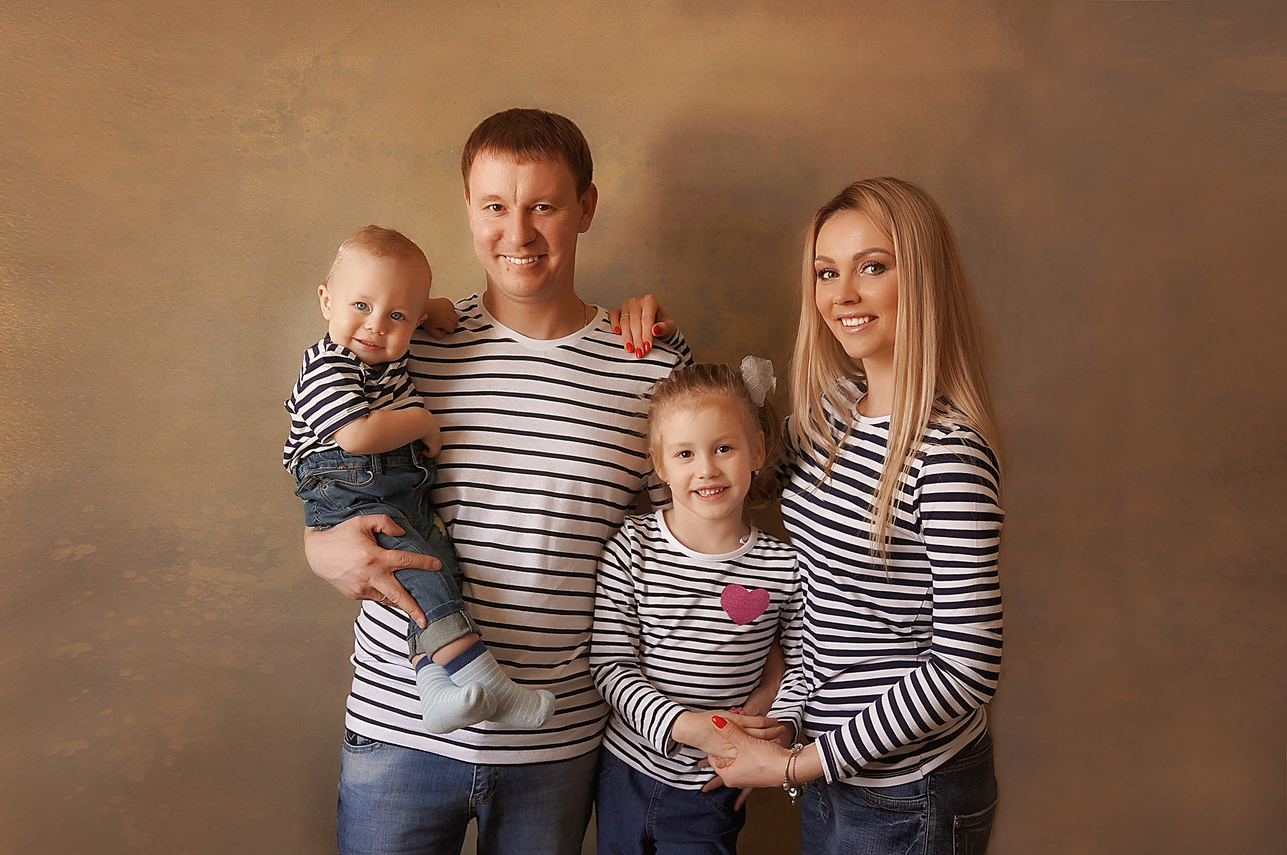 Малыши до 2-х лет. Фотограф новорожденных беременных в Тюмени Ткачук Татьяна