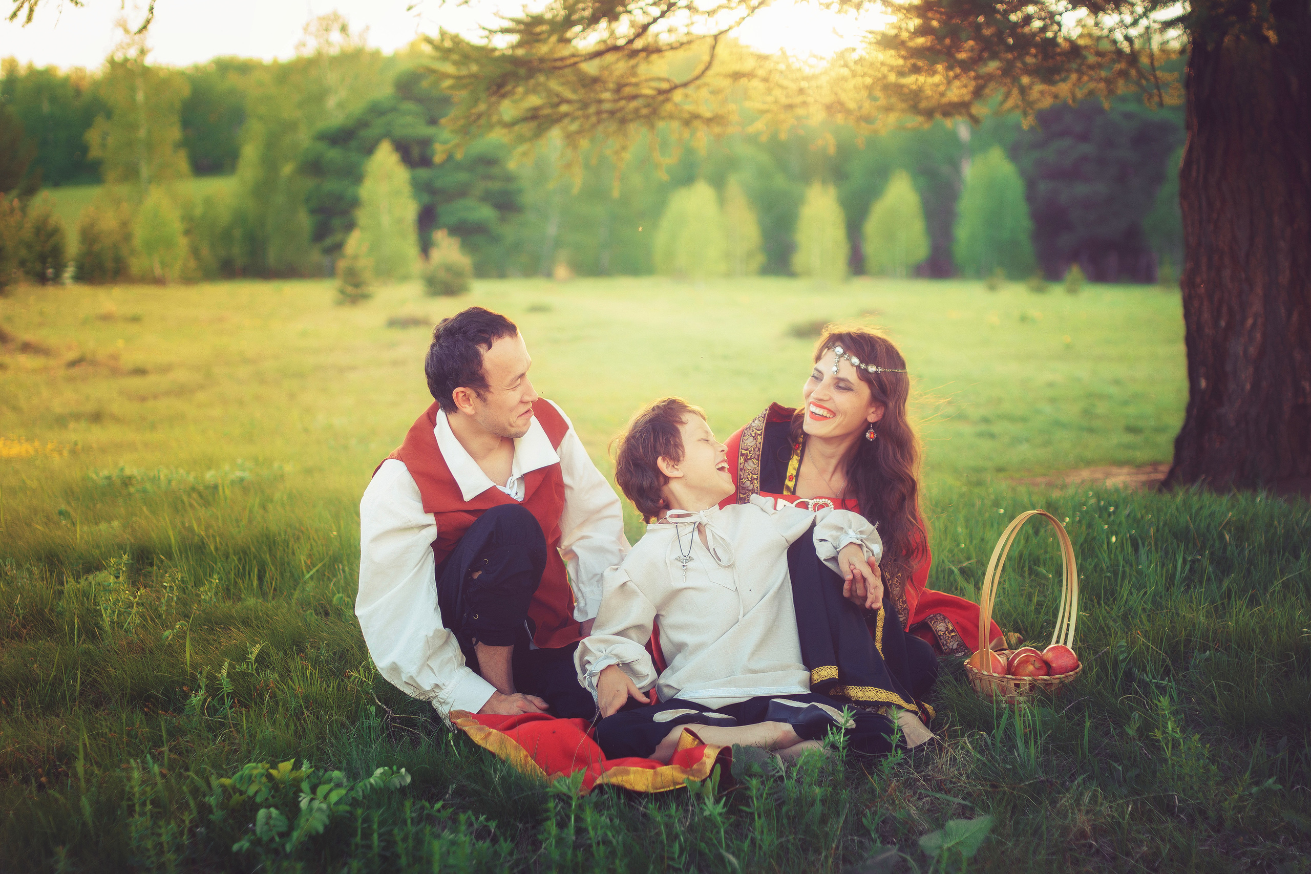 СЕМЕЙНЫЕ ФОТОСЕССИИ. Фотограф новорожденных беременных в Тюмени Ткачук Татьяна