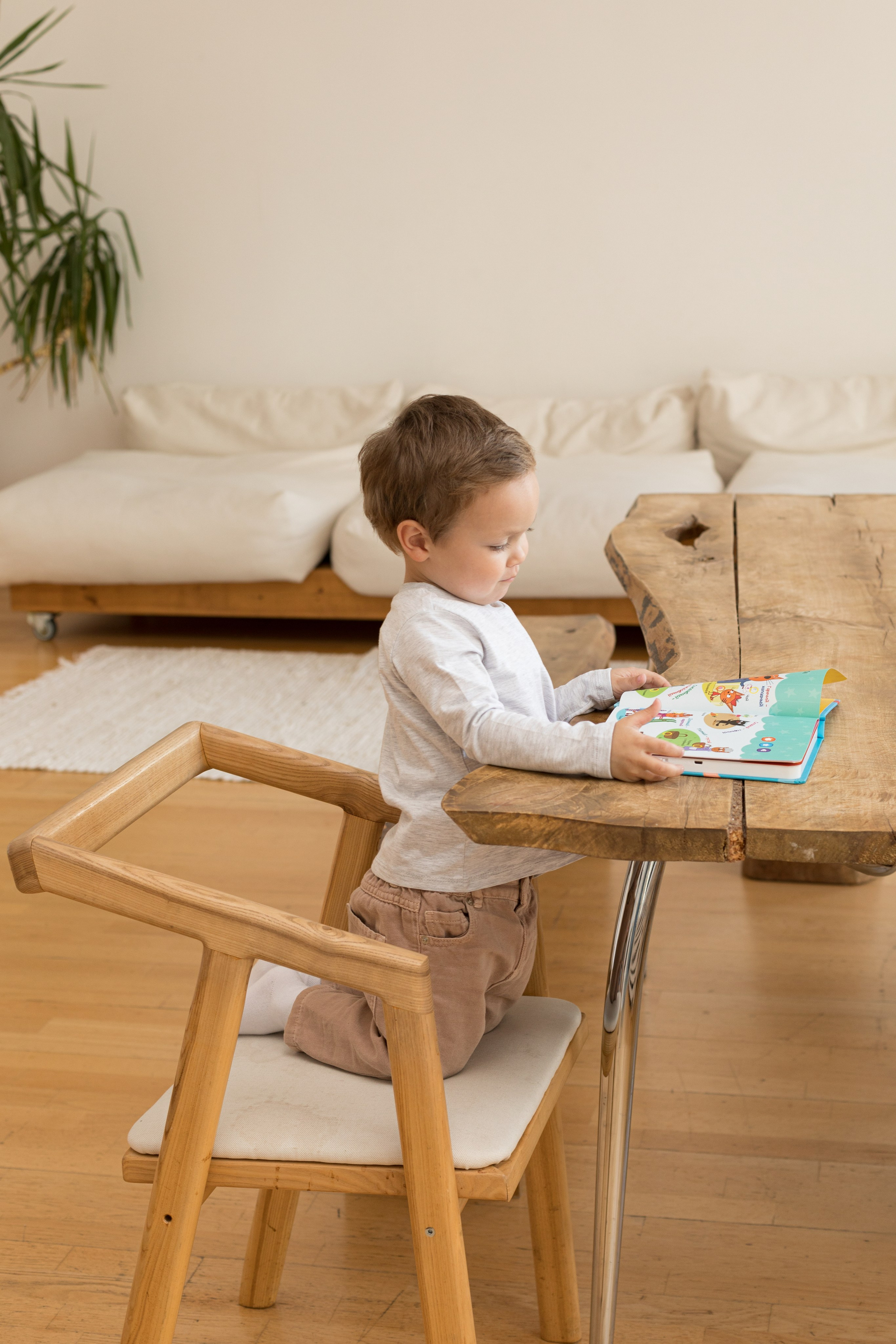 Съемка контента для соц сетей berttoys. Детский и контент фотограф Надя Волкова Санкт-Петербург