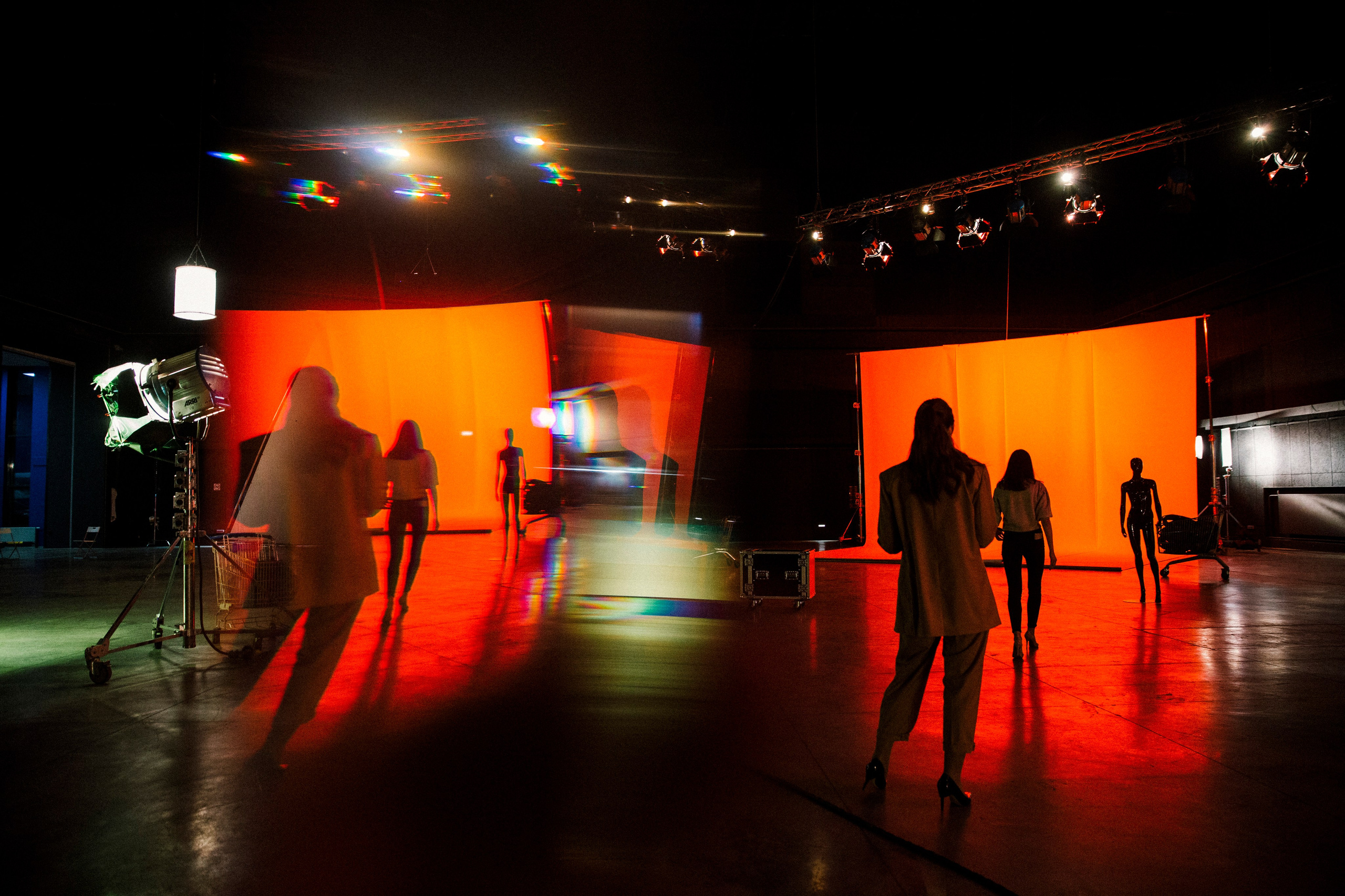 ФК Би-2 & Лиза Громова Мосфильм. Ольга Пилант. АРТ, бэкстейдж, свадебная и семейная фотография, городской портрет, интерьерная фотография