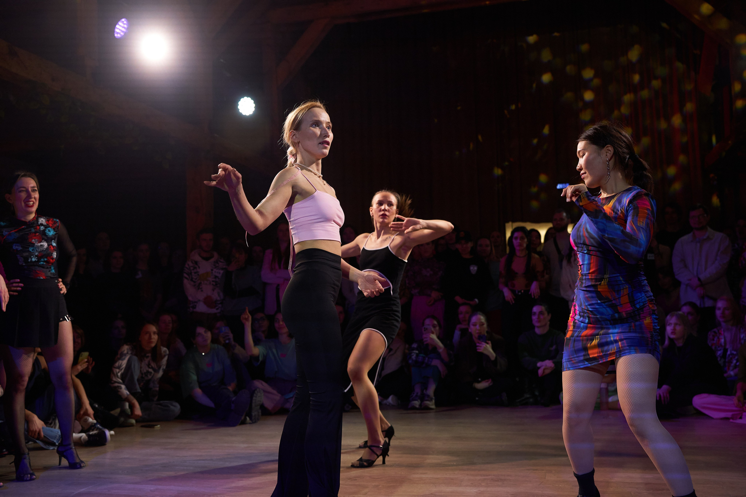 Танцы и спорт. Фотограф Петр Анисимов