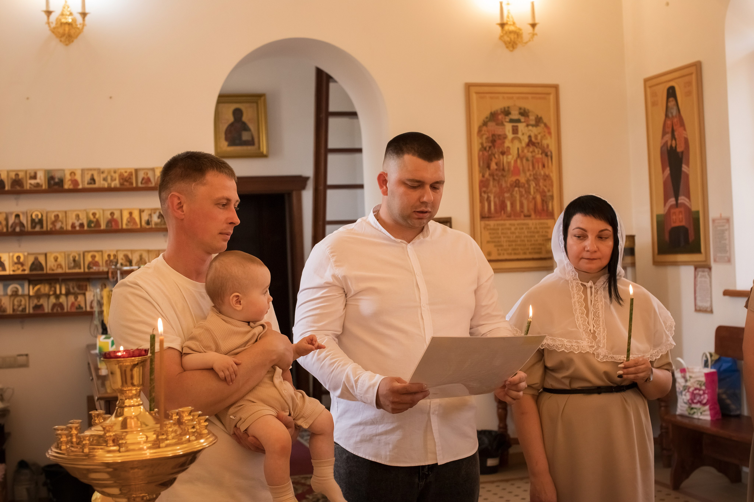 Таинство Крещения Мирона. Семейный и детский фотограф в Саратове Полина Коткина