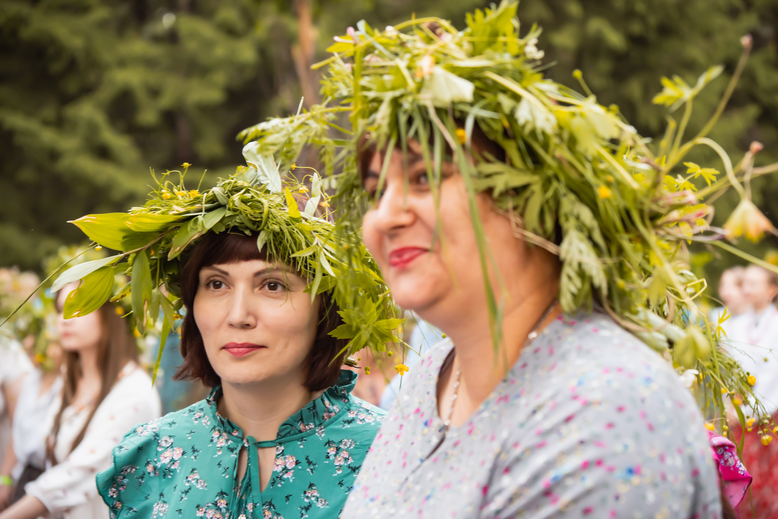 Белорусское Купалье. Занимаюсь профессиональной фотографией и живу рядом с Байкалом. Работаю в разных жанрах