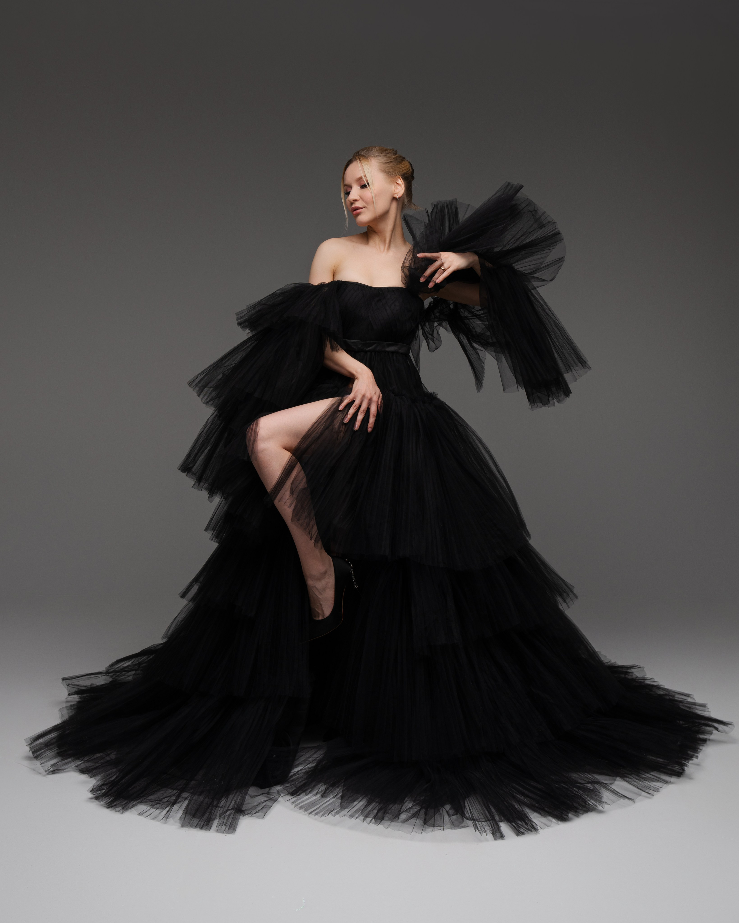 Платья. Оксана Волик фотограф в Архангельске. Аренда фотостудии White Studio