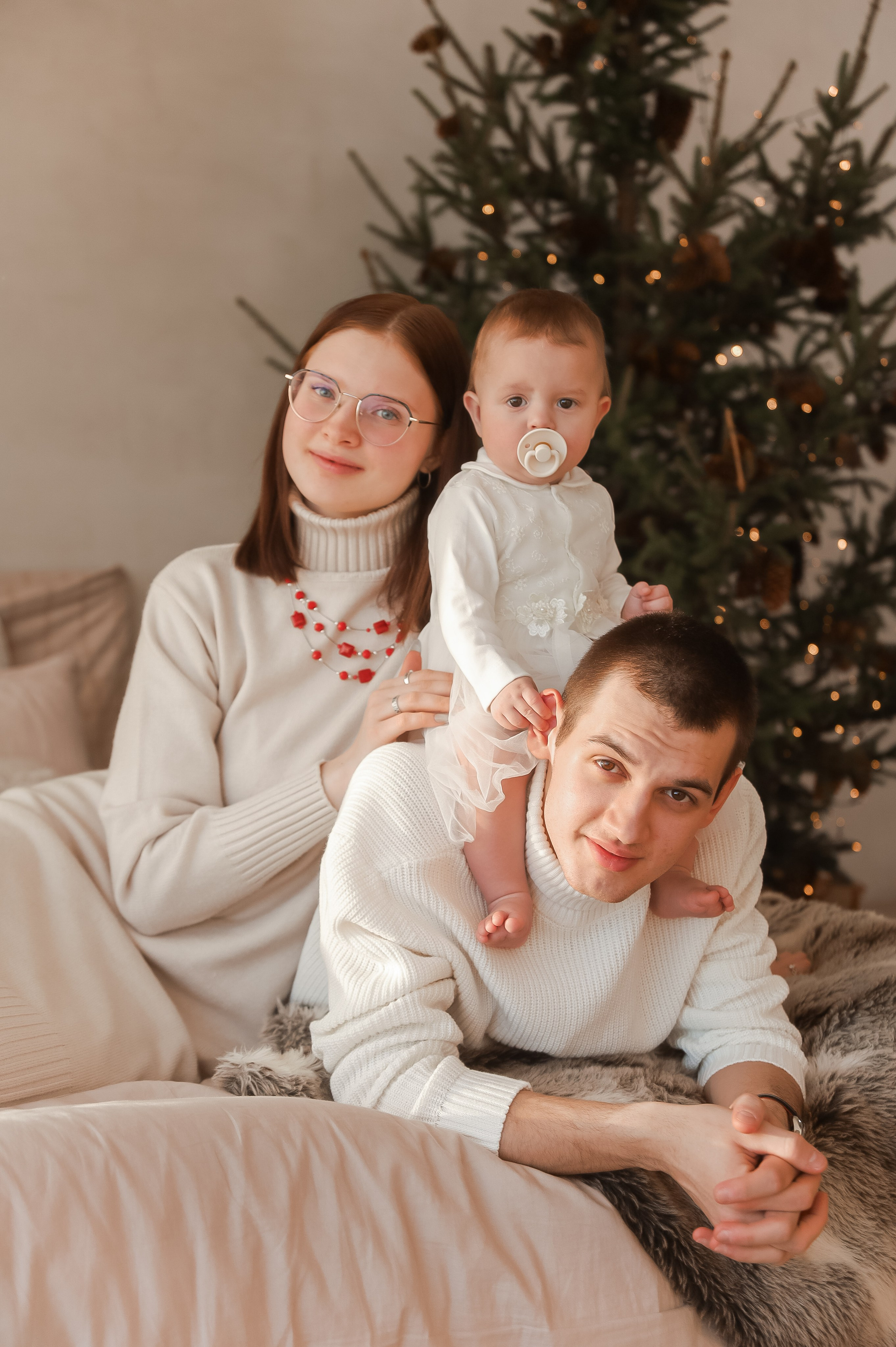 Семья Гарновых. Детский и Семейный фотограф в Санкт-Петербурге. Детская Фотостудия «FAMILY STORY»