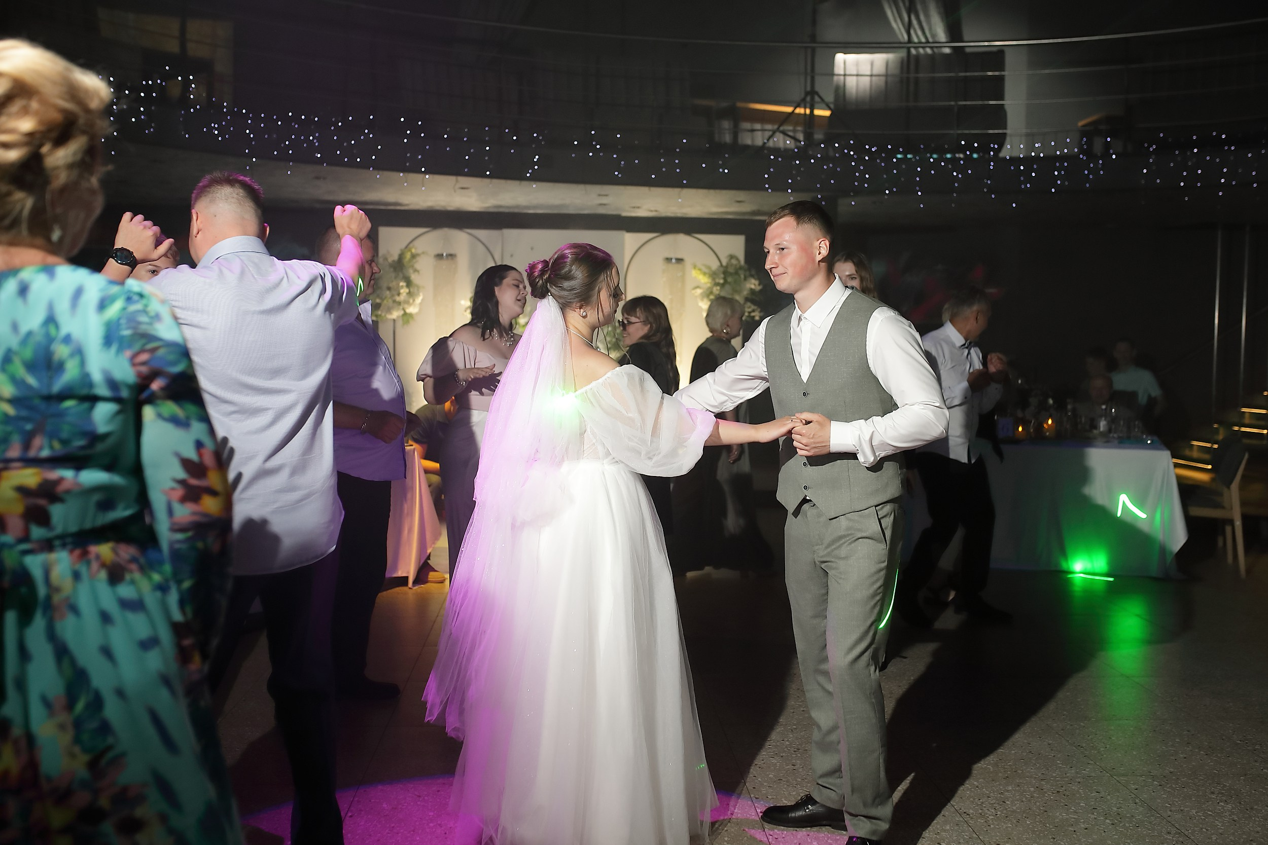 Роман и Софья. Свадебный и семейный фотограф и видеограф в Екатеринбурге Полянские Тимур и Анастасия