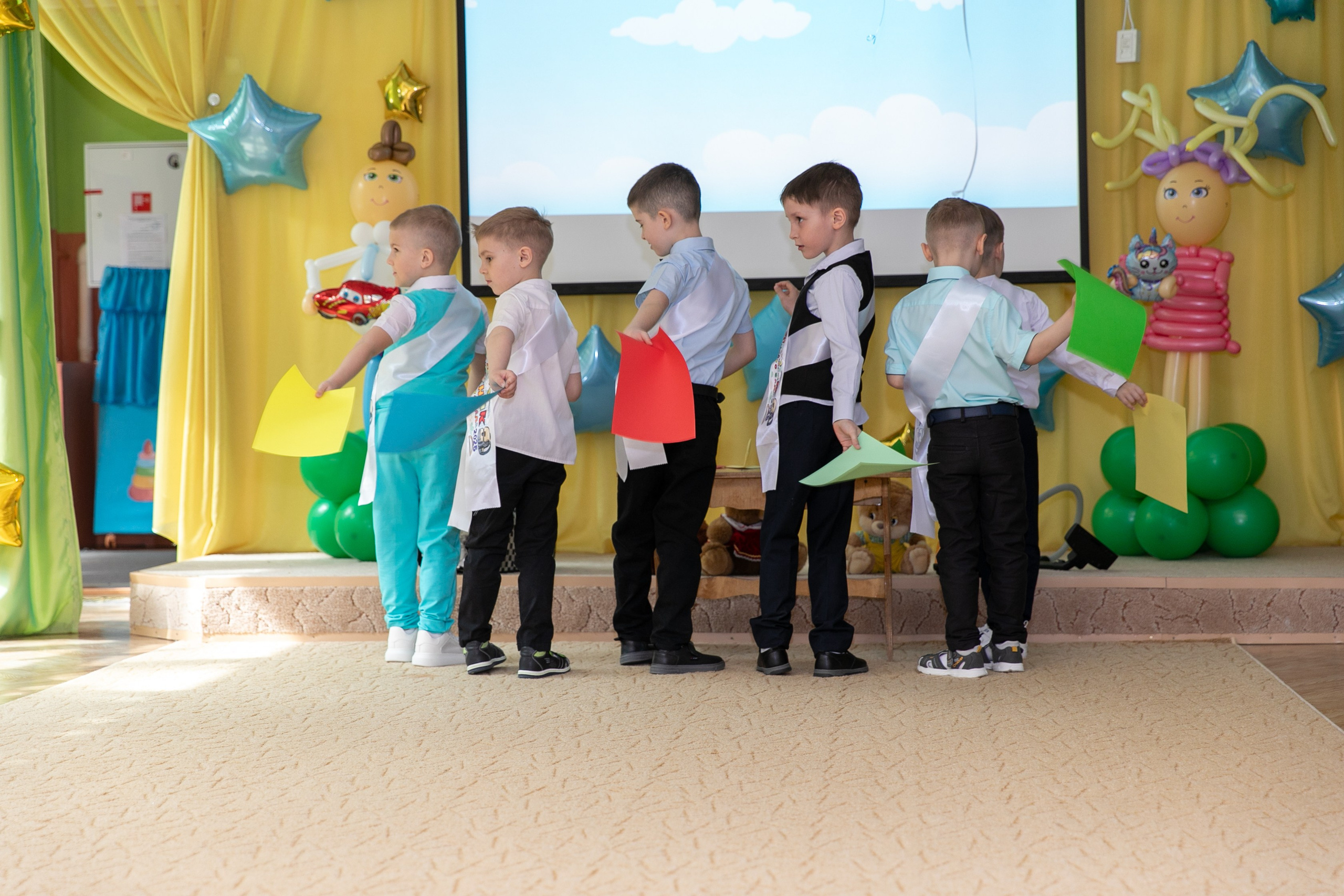 Выпускной Звездочка  2025. Школьный и детский фотограф в Южно-Сахалинске Анастасия Лескова