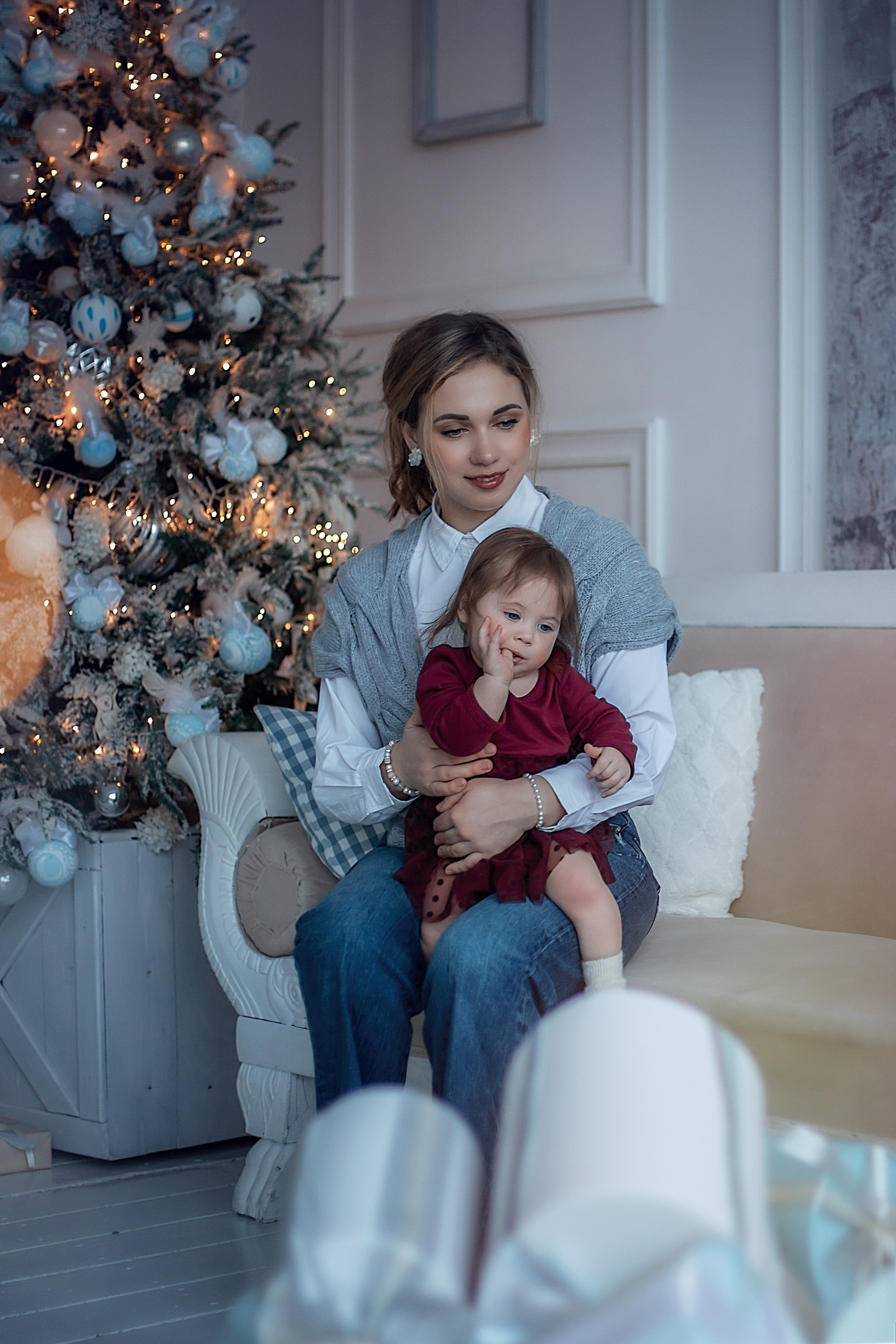 Новогодняя_Катюша с детьми. Семейный фотограф в Санкт-Петербурге