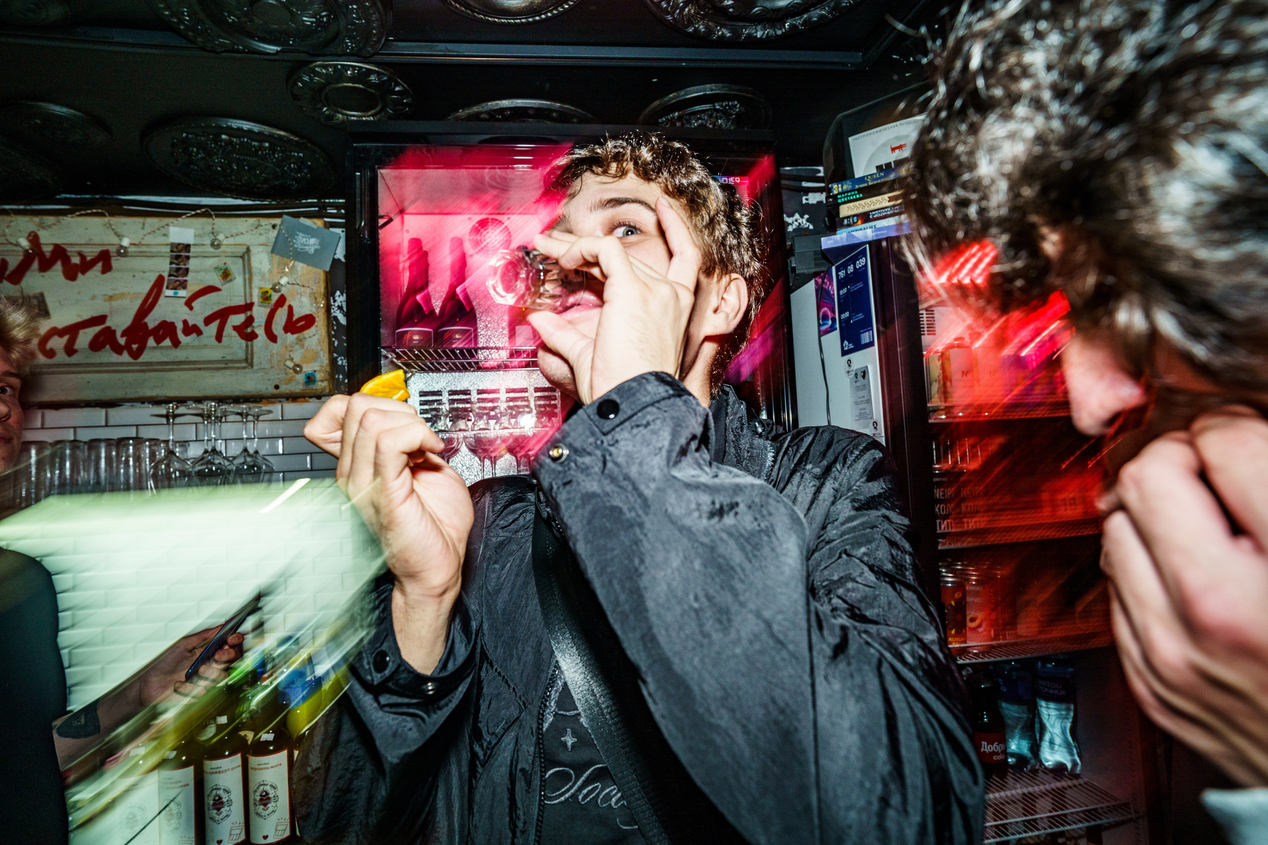 Бар разбитых сердец. DJ Guitacidelli. Концертный и репортажный фотограф в Санкт-Петербурге Слава Пахомов