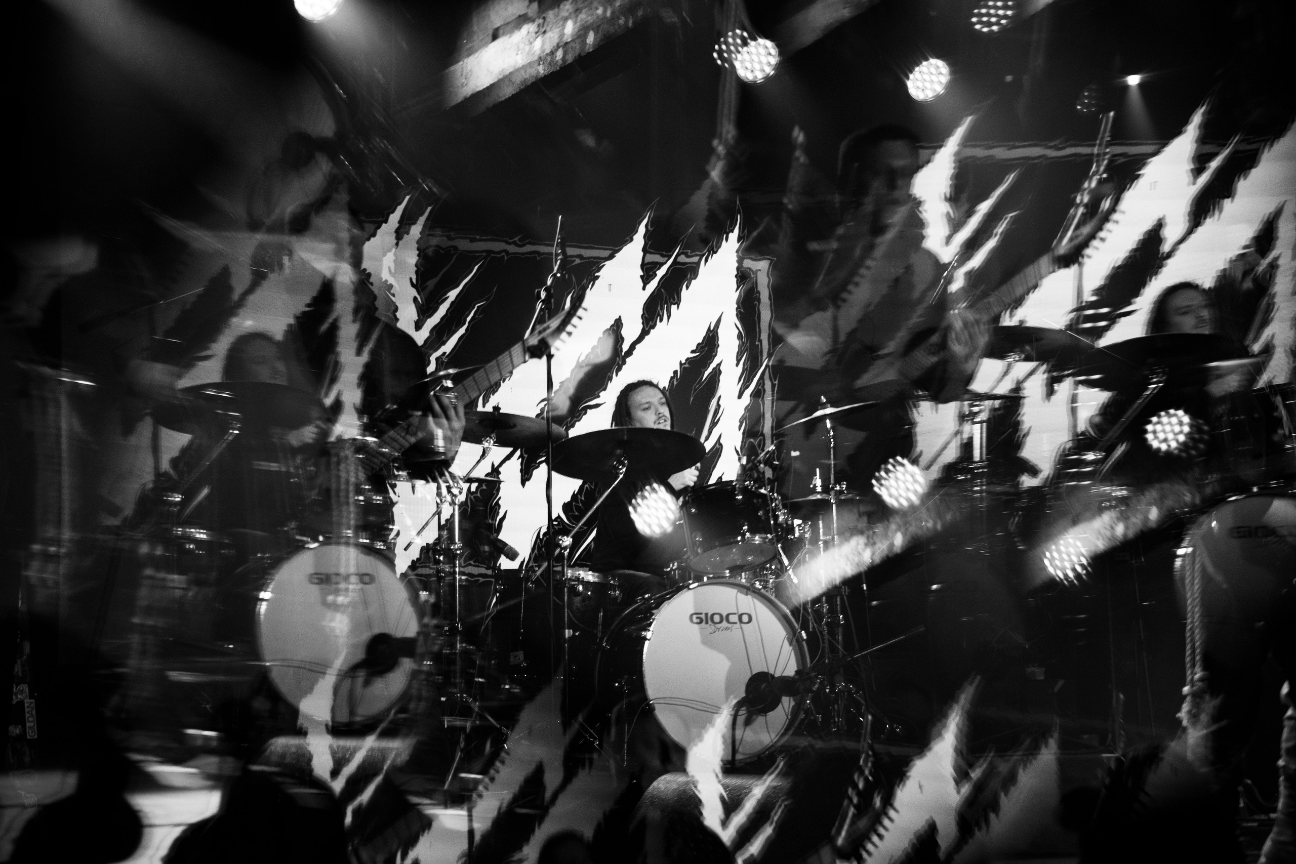 ИЛ • Minuala • Khlad|Glastonberry. Концертный и репортажный фотограф в Санкт-Петербурге Слава Пахомов