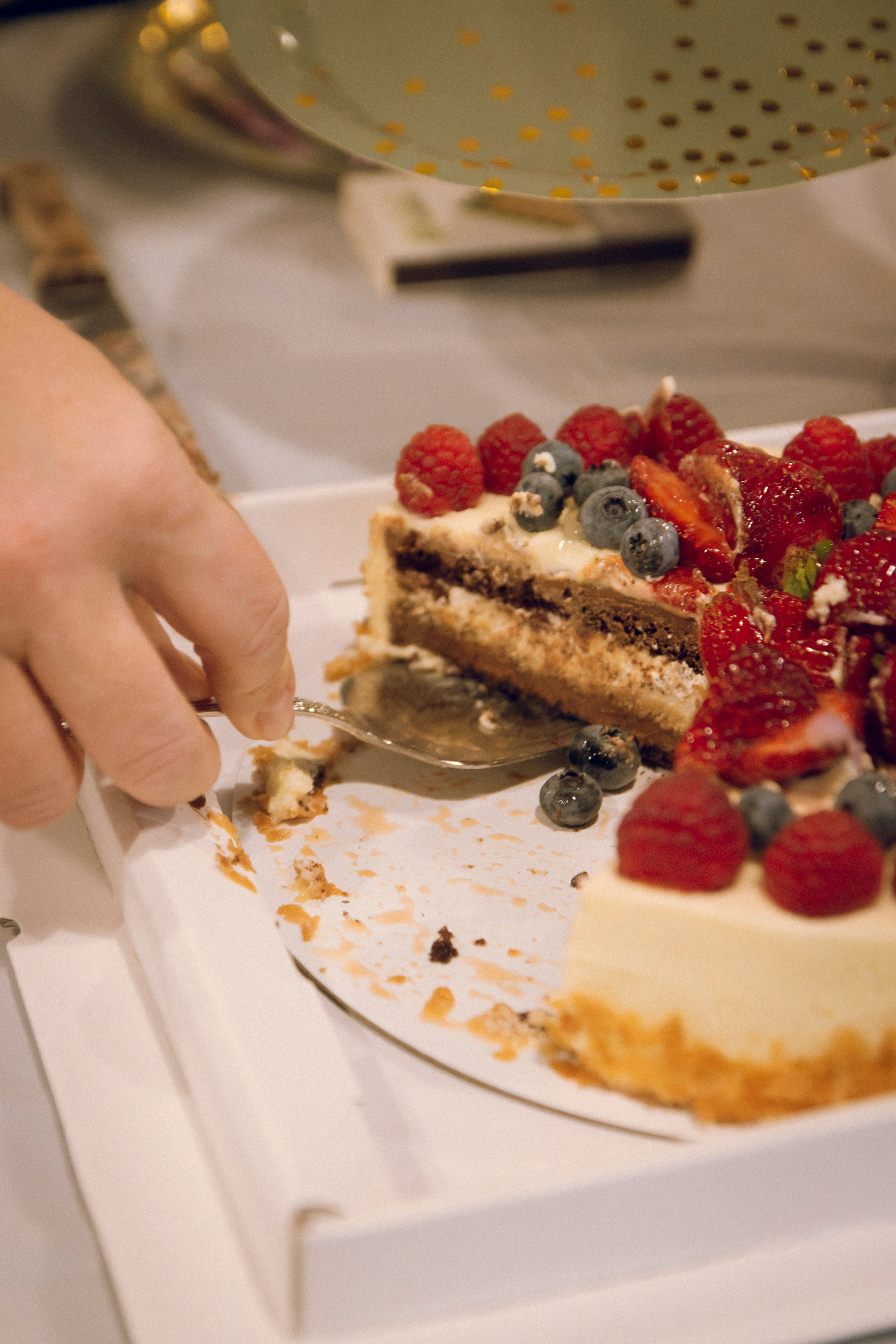 В гончарной мастерской. Плак или Квак