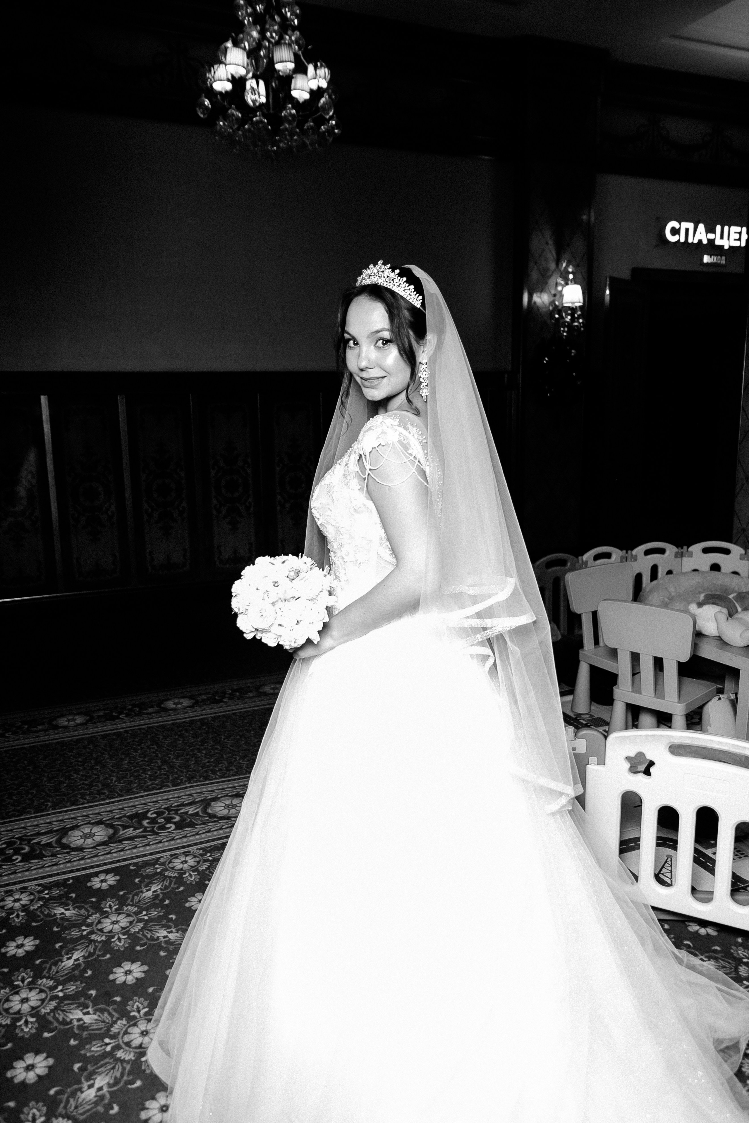 Съемка выездной регистрации в отеле. Свадебный и репортажный фотограф в Ярославле и Санкт-Петербурге Роман Микрюков