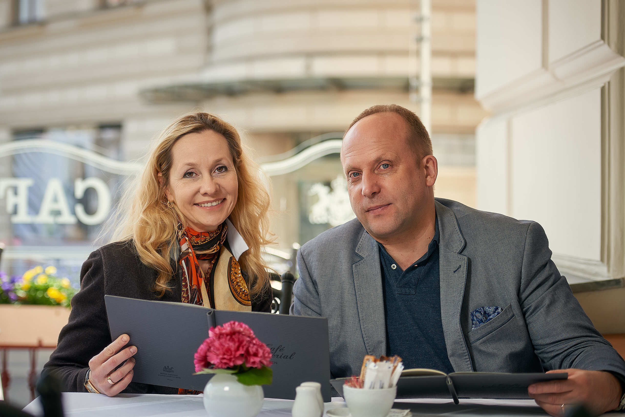 Парный портрет в городе. Флористическая, интерьерная и портретная съемка в Москве и Европе