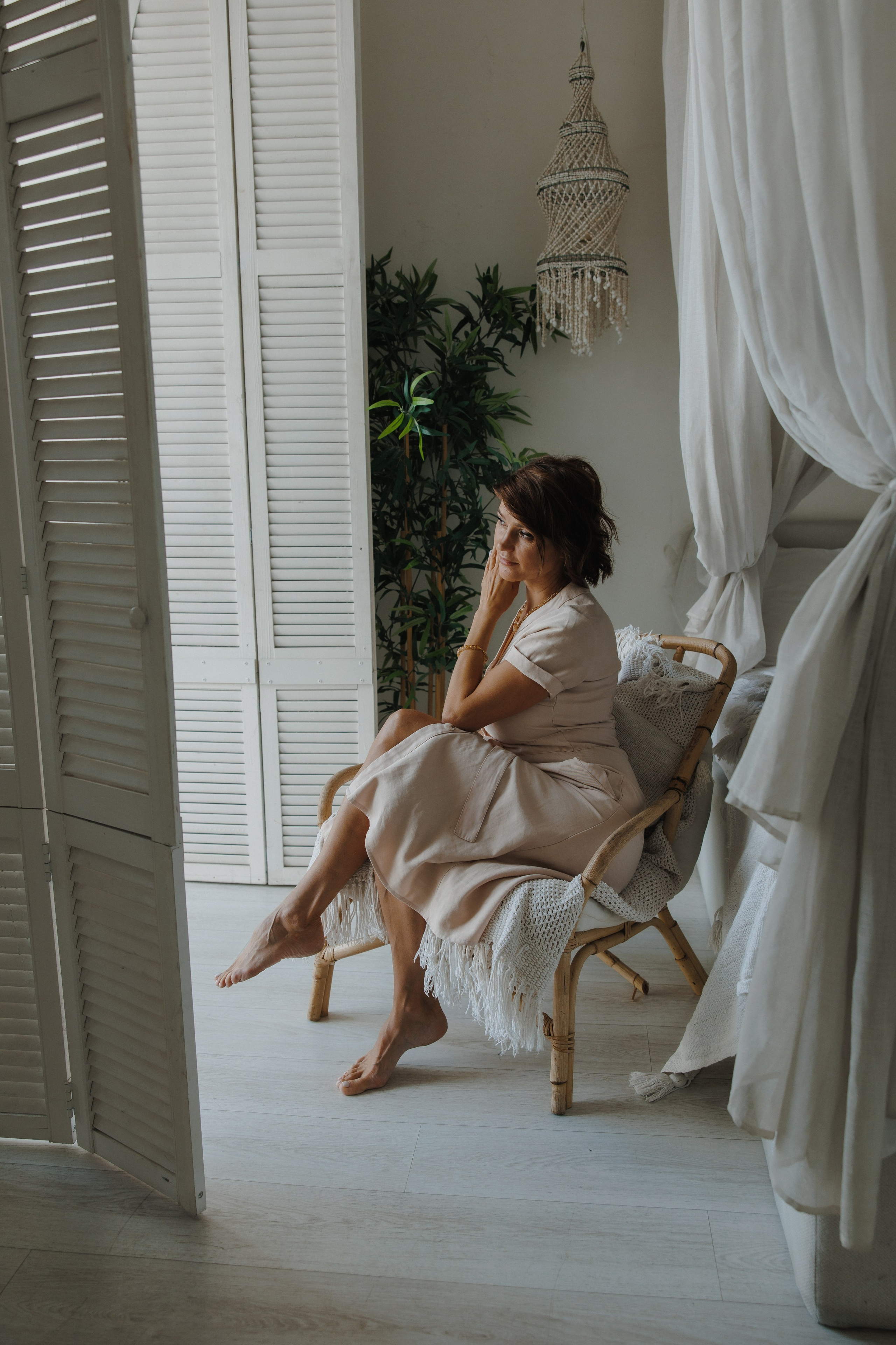 Портретный фотограф для контент съёмки в Новой Москве. Фотограф Москва. Портретный фотограф Александра Харитонова Москва Новая Москва Троицк