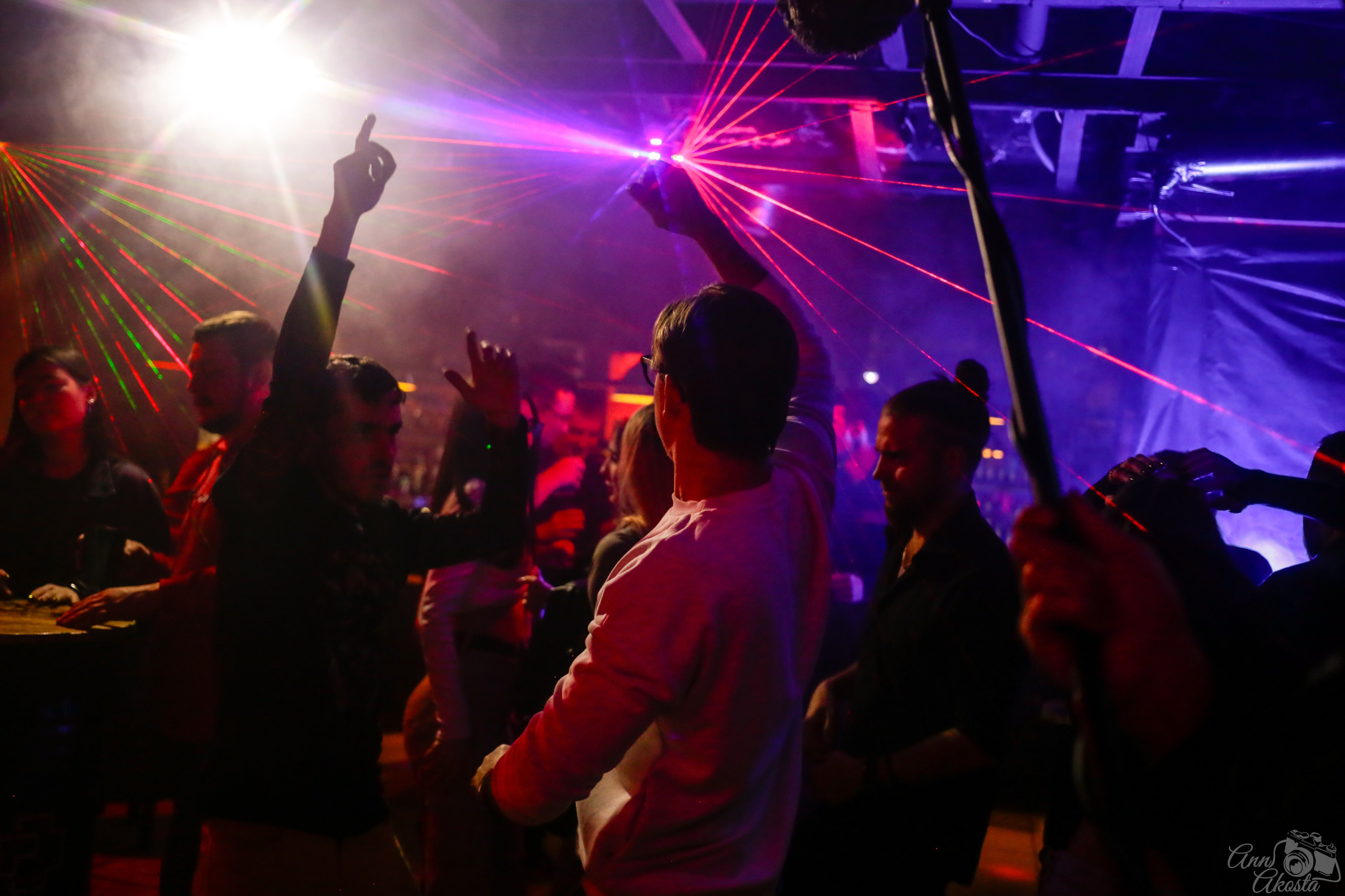 Фильм «Третья смена». Анна Акоста: фотограф в Санкт-Петербурге и Таганроге