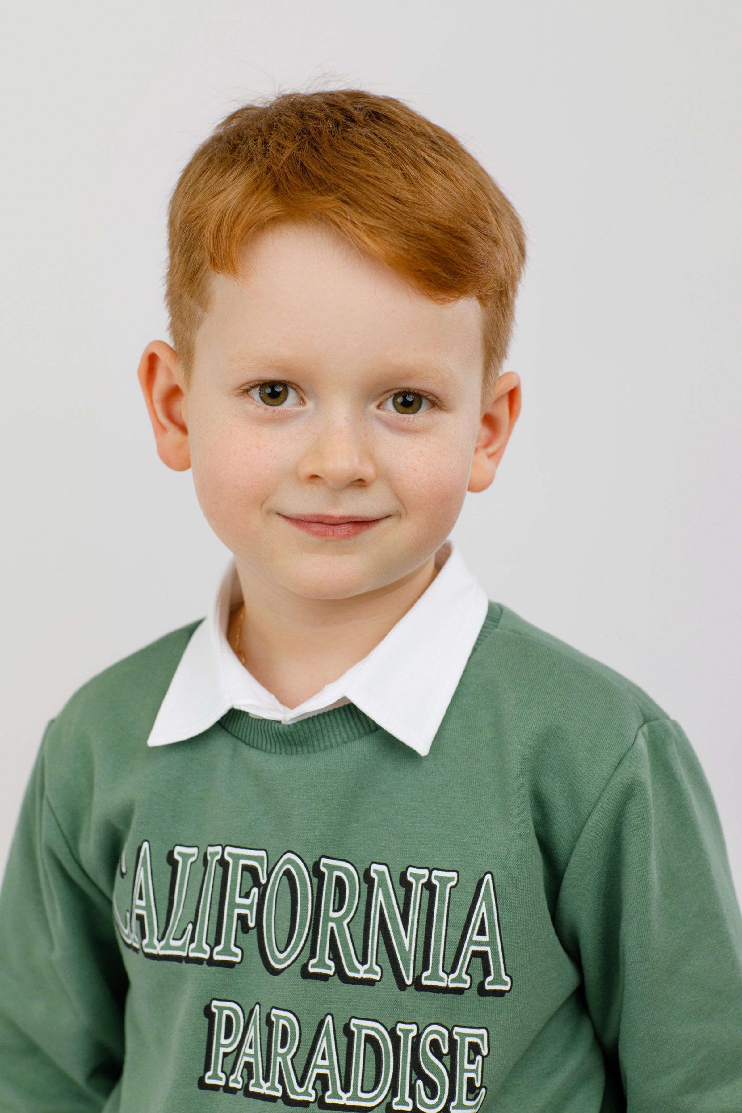 ПОРТРЕТЫ. Выпускные альбомы в Москве FOTOVMESTE