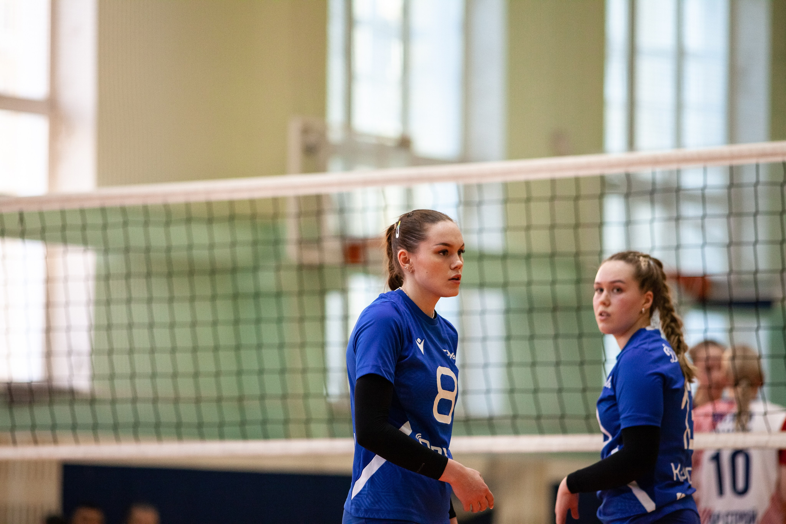 Искра (Самара) — Динамо (Киров). Фотография