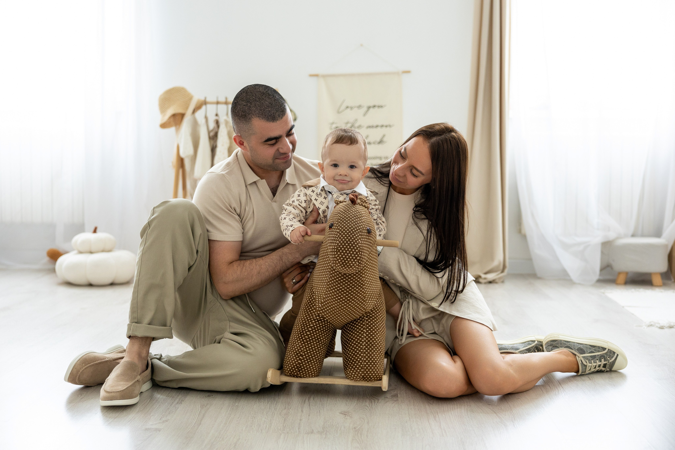 Эмиль 1 годик. Kharchenkotatianaweddingphoto