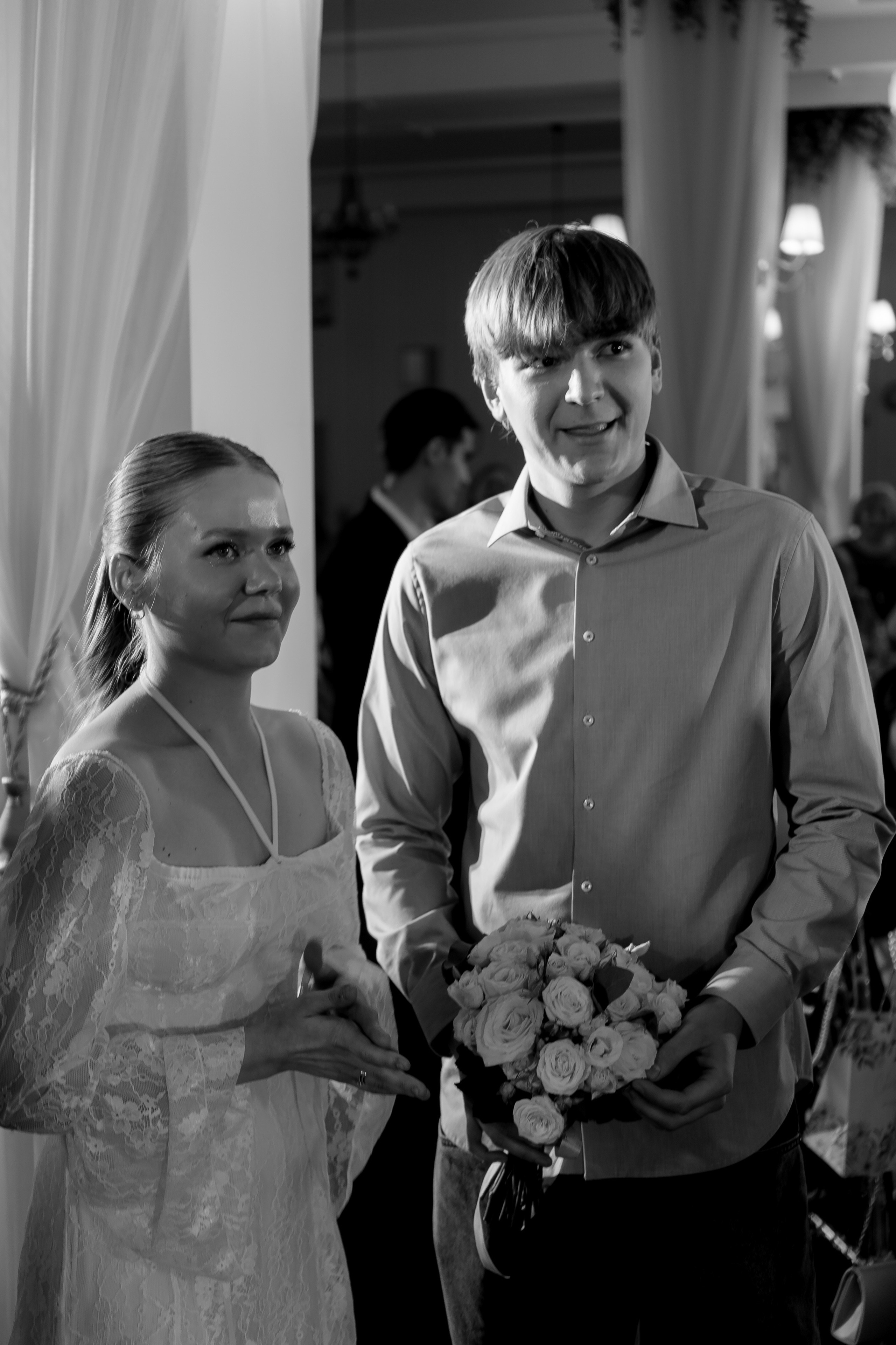 СВАДЕБНАЯ СЬЕМКА СБОРОВ В ОТЕЛЕ И ВЫЕЗД НА ЦЕРЕМОНИЮ (СНЯТО В СИБИРЕ В НИЖНЕВАРТОВСКЕ). Профессиональный фотограф, Санкт-Петербург — Виктория Богомолова