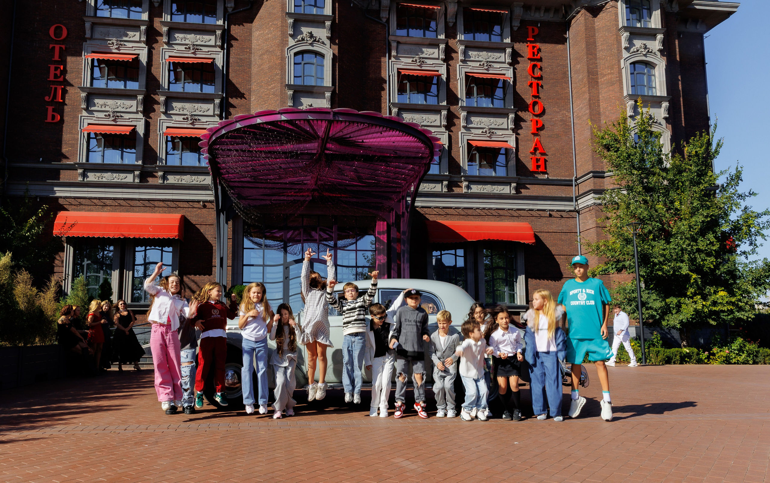 Фотосессия на день рождения Праздничная съемка от профессионального фотографа. Красильников Евгений — профессиональный фотограф в Ростове-на-Дону