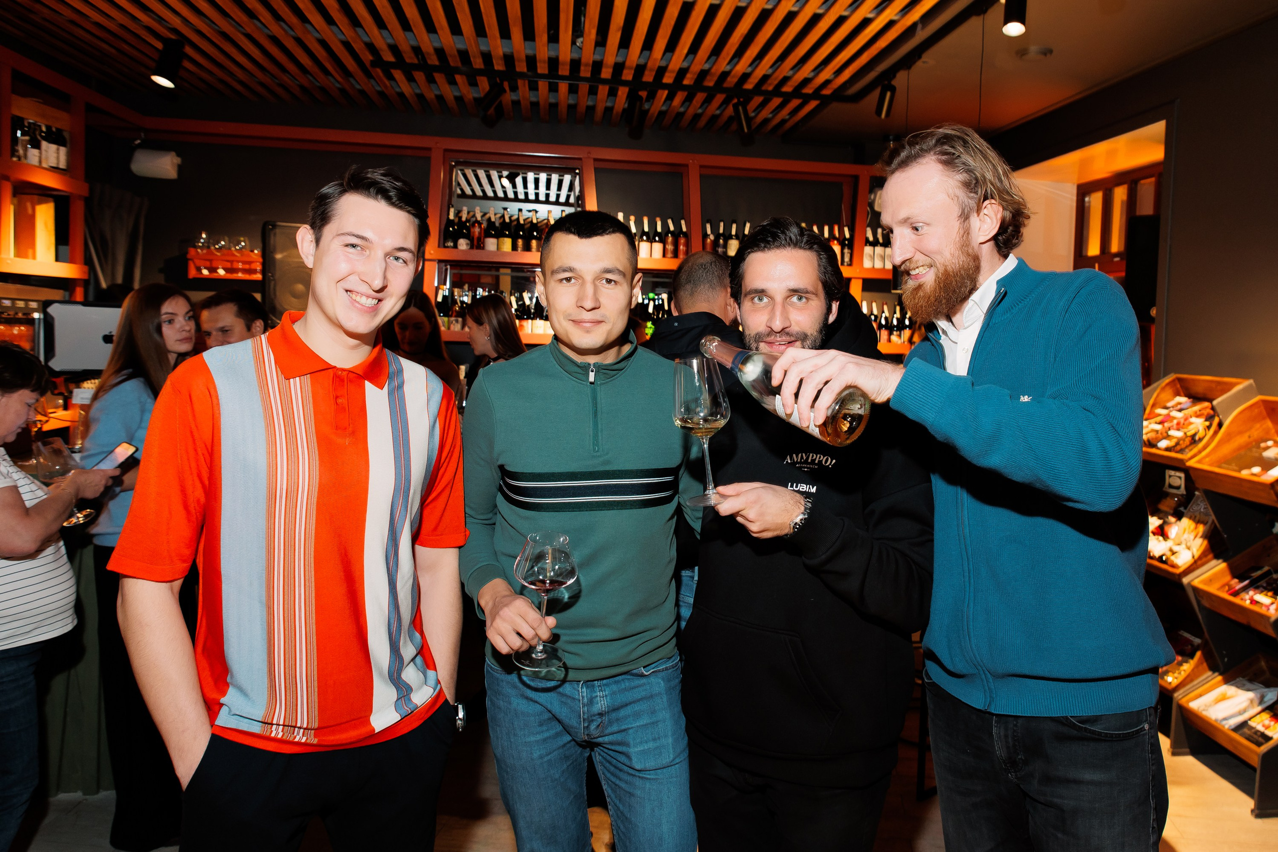 ВИНОТЕКА = ЭНОТЕКА [11 ЛЕТ]. СВОИ. ФОТООТЧЕТЫ-СОБЫТИЯ-МЕСТА