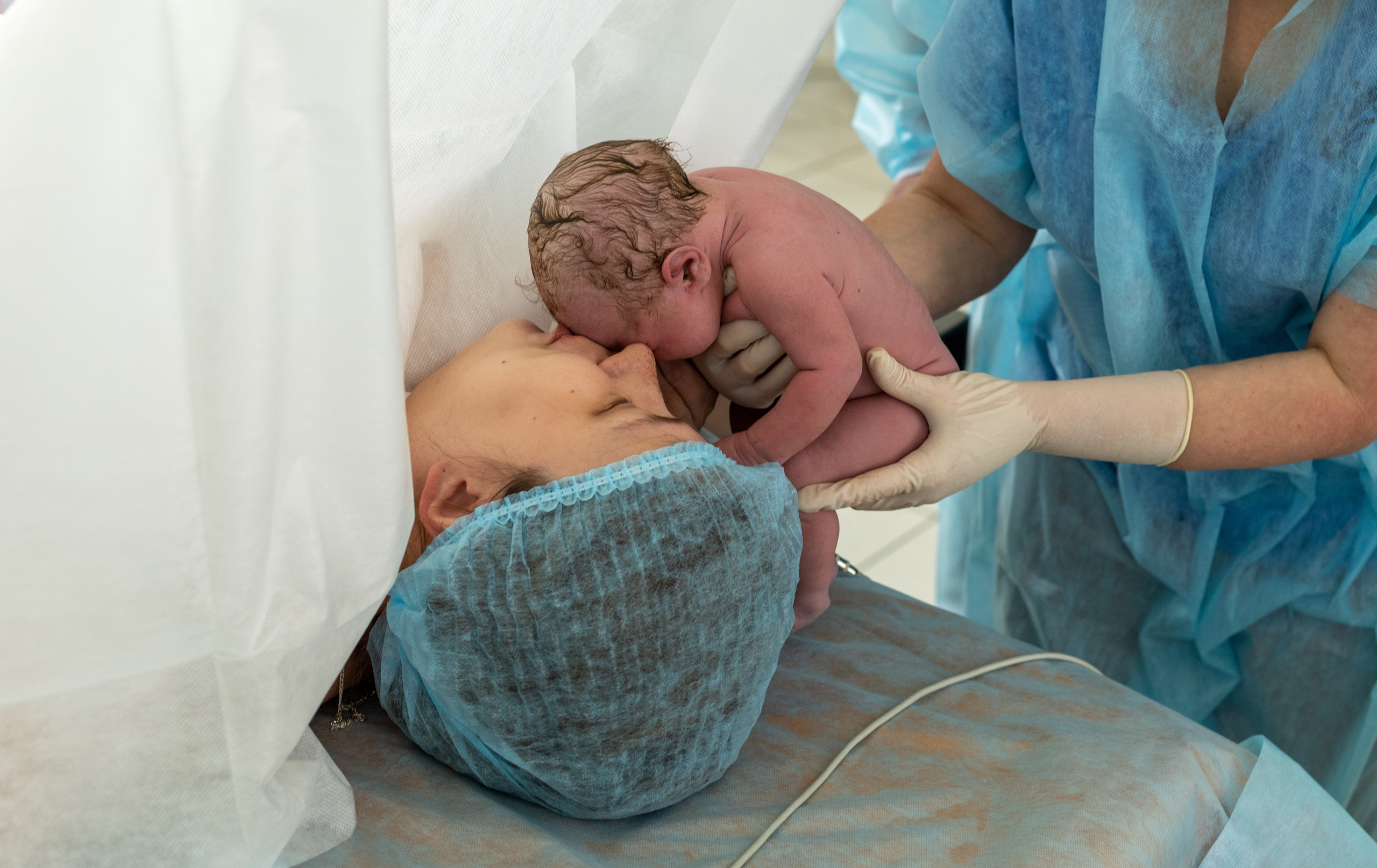 Фотографии Операция Кесарево сечения. Фотограф новорожденных в Нижнем Новгороде Надежда Кадылкина