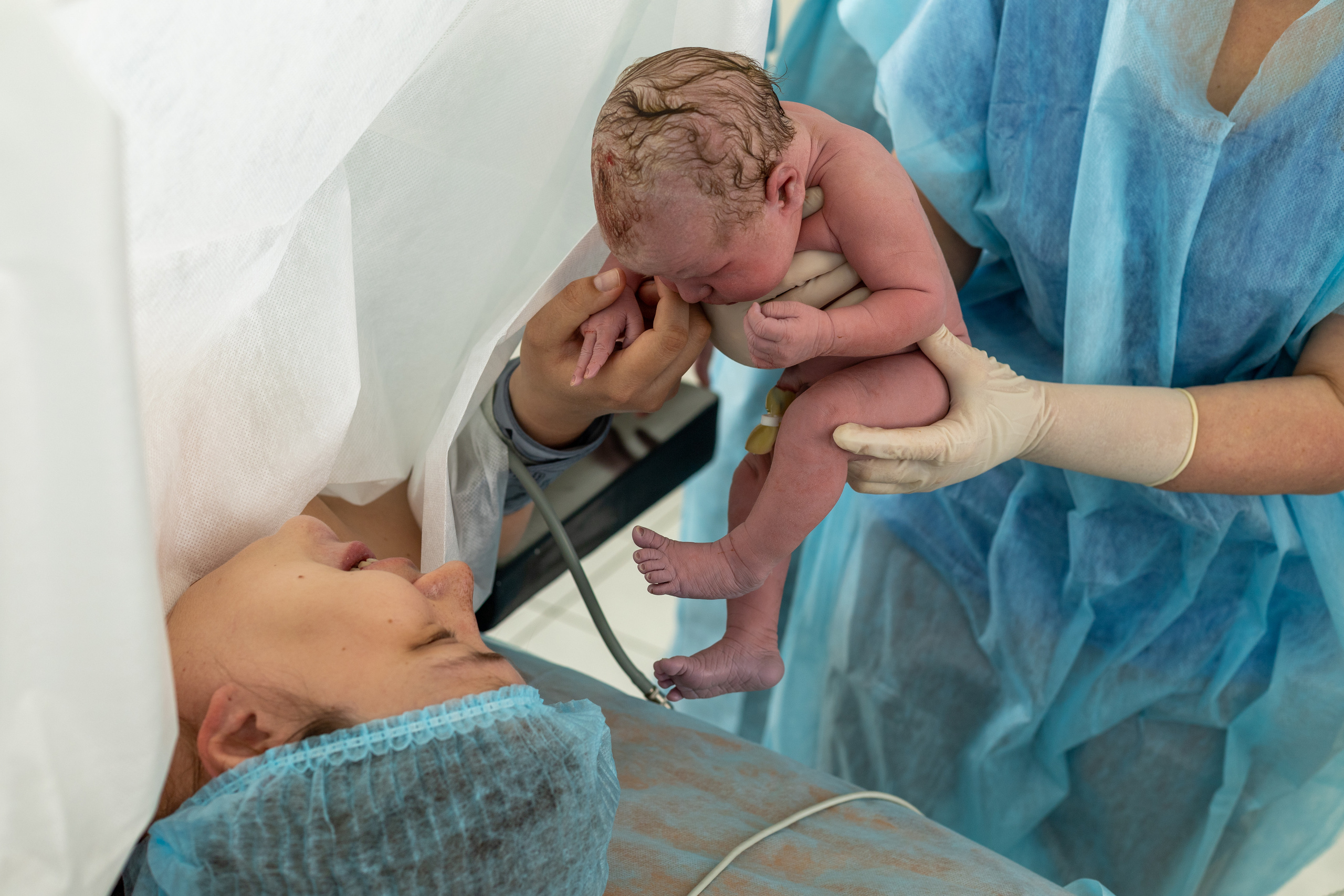 Фотографии Операция Кесарево сечения. Фотограф новорожденных в Нижнем Новгороде Надежда Кадылкина