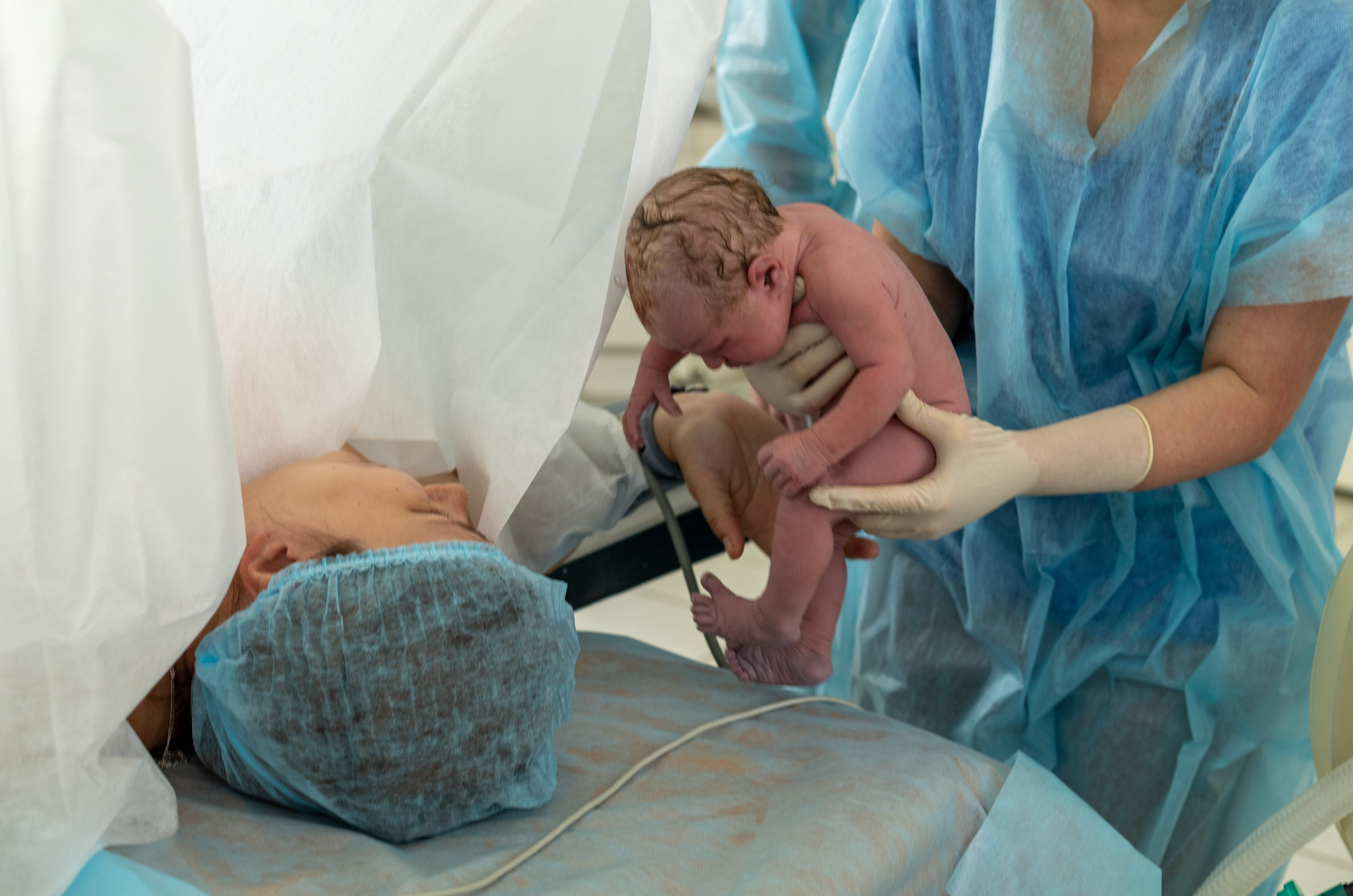 Фотографии Операция Кесарево сечения. Фотограф новорожденных в Нижнем Новгороде Надежда Кадылкина