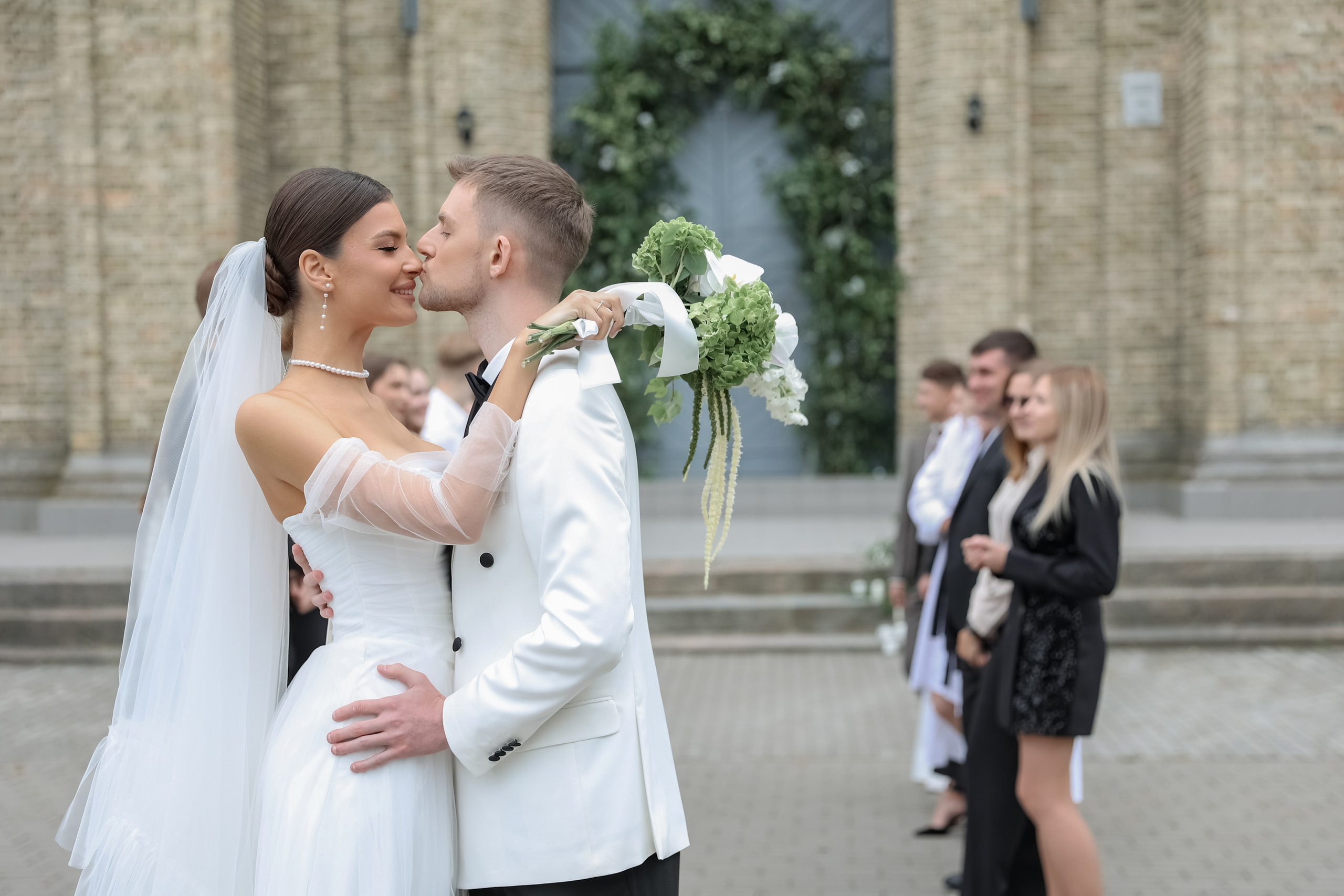 Кирилл и Виктория. Свадебные фотограф и видеограф в Минске Голдосовы Марина и Вадим