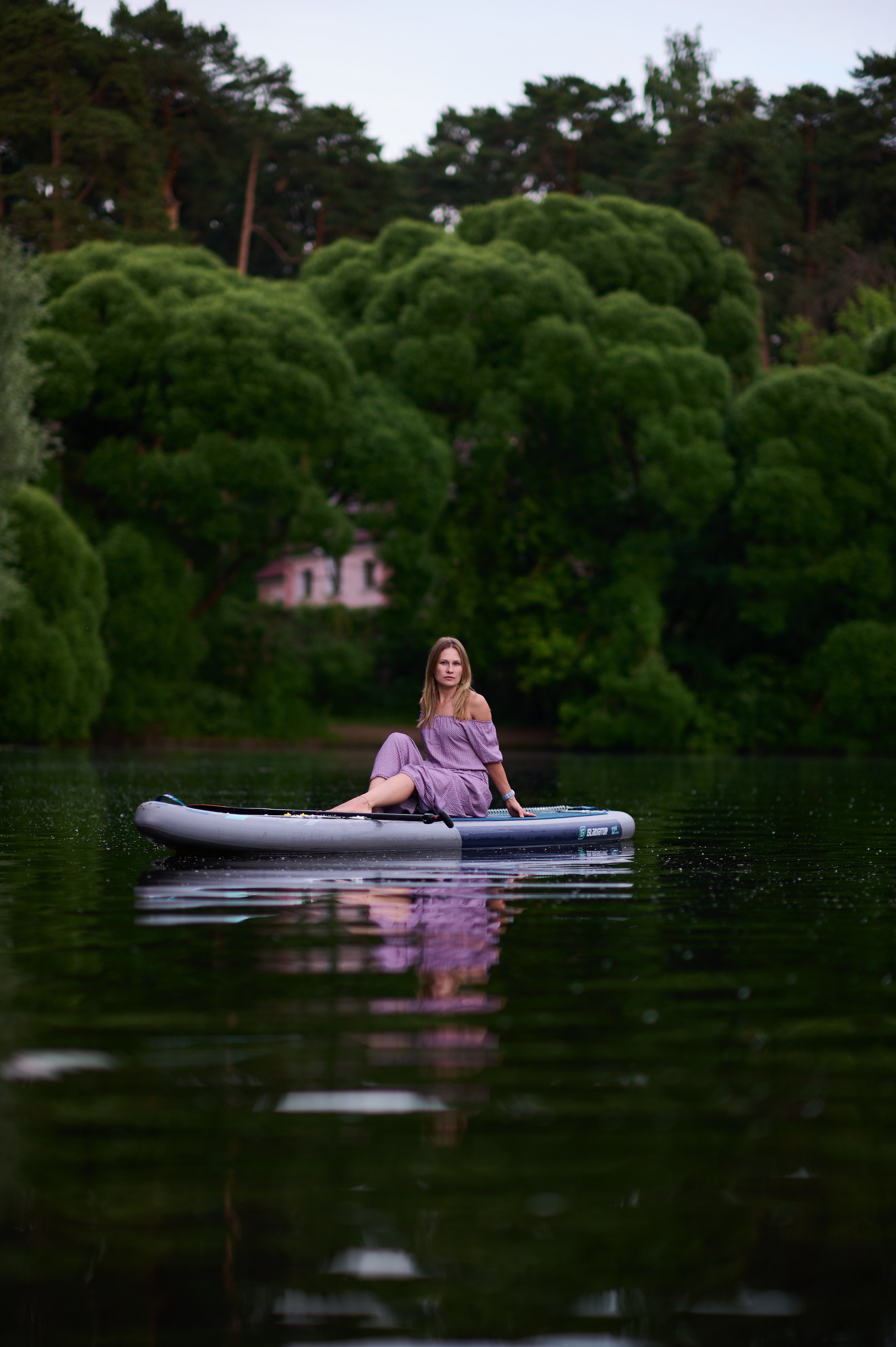Катя. Фотосъемки на сапах, Москва. Сплавы на сапах