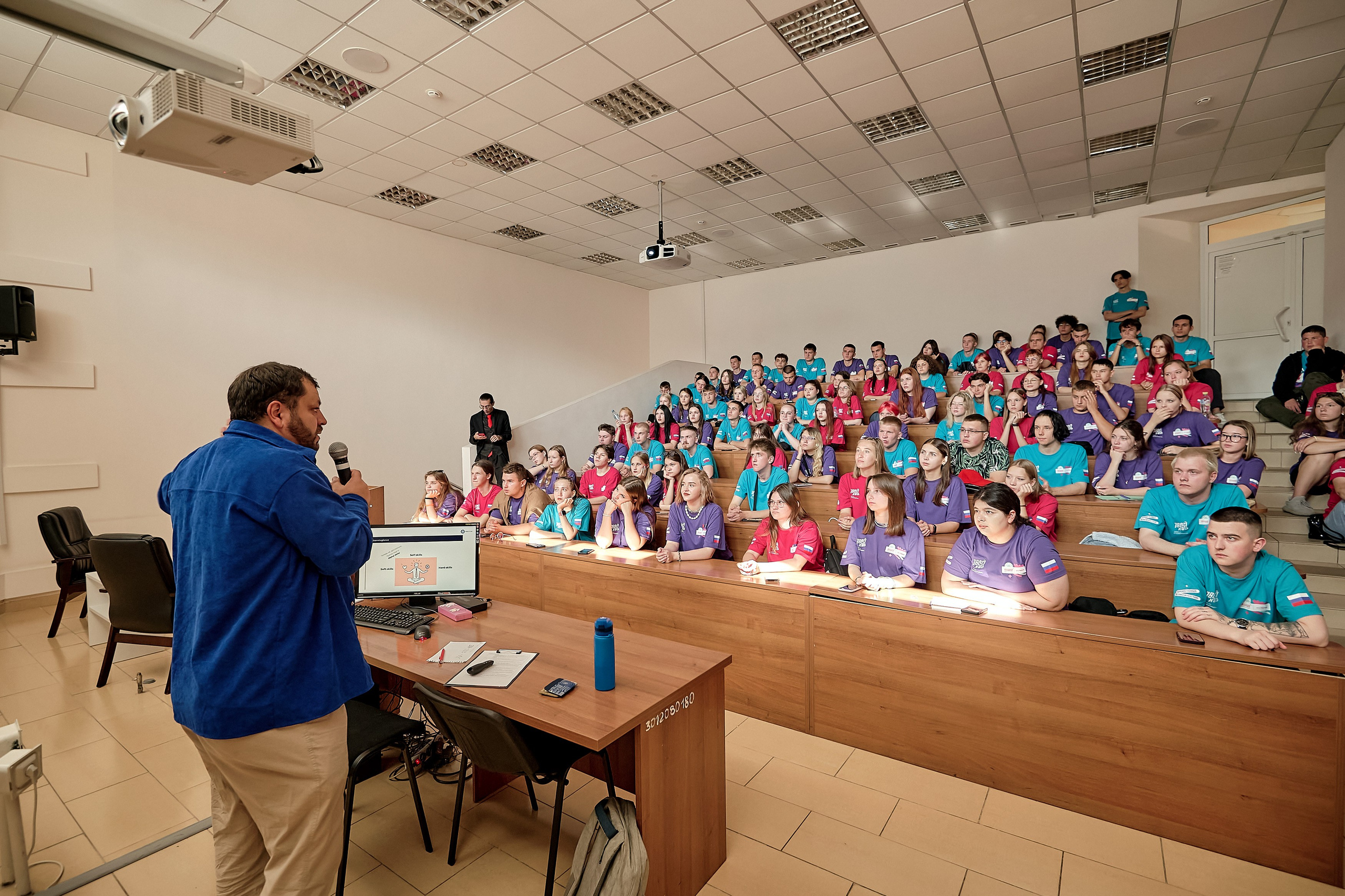 Большая перемена. Фотограф Яковлев Роман — Красноярск