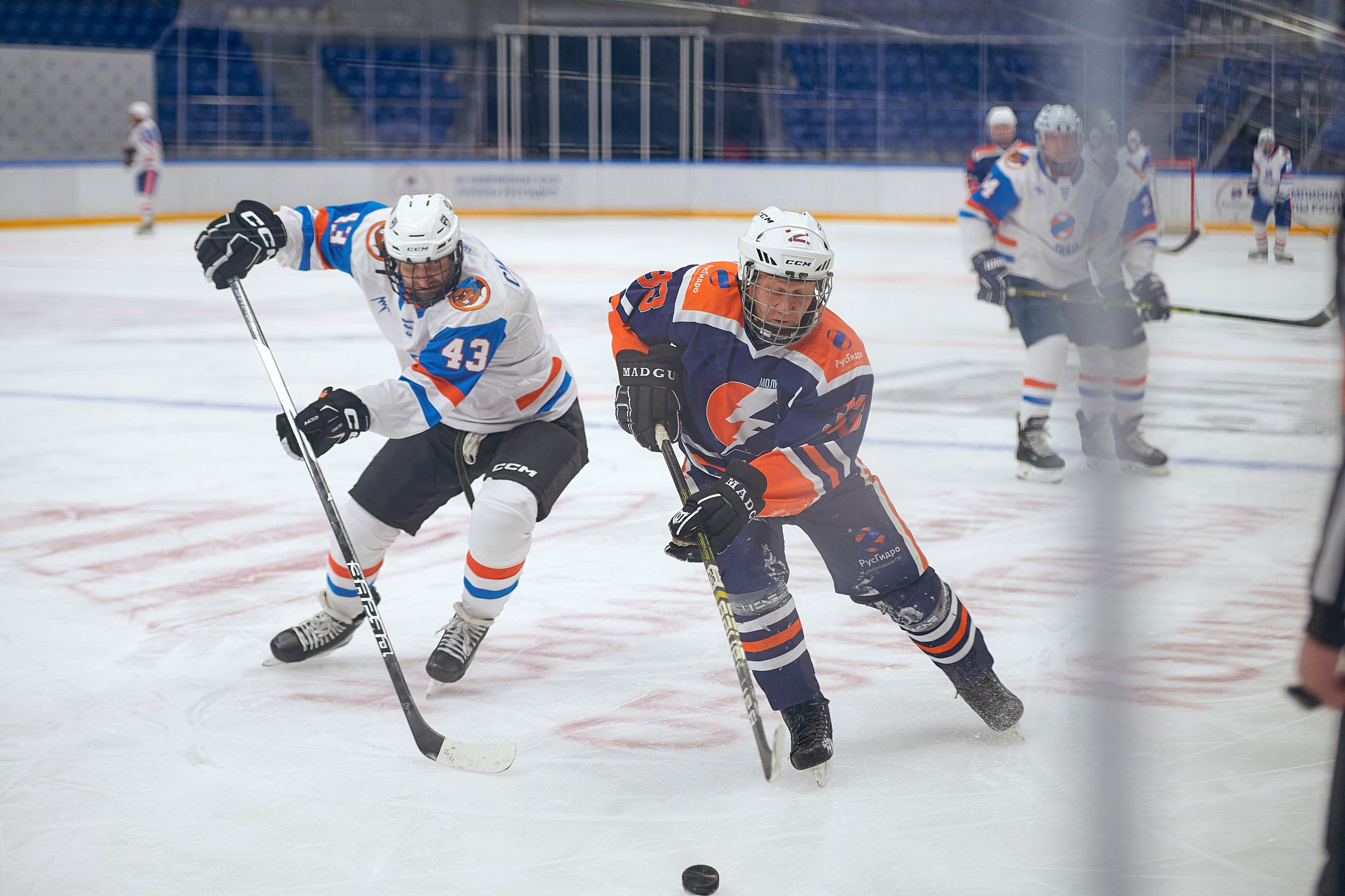 Портфолио репортажной фотосъёмки: Кристалл арена — Хоккей — РусГидро. Фотограф Яковлев Роман — Красноярск