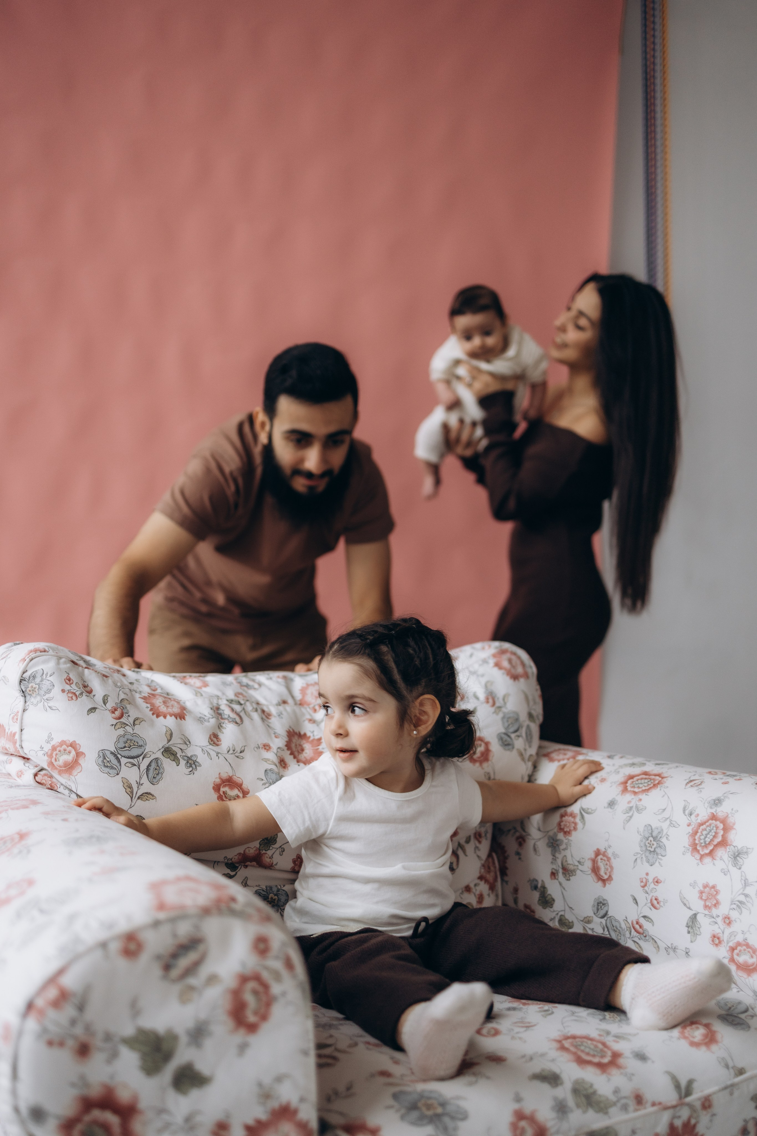 Семейная студийная фотосъемка (03.11.2025 г.) г. Обнинск (Калужская обл.). Надежда Стар семейный и церковный фотограф в Жукове и Калужской области