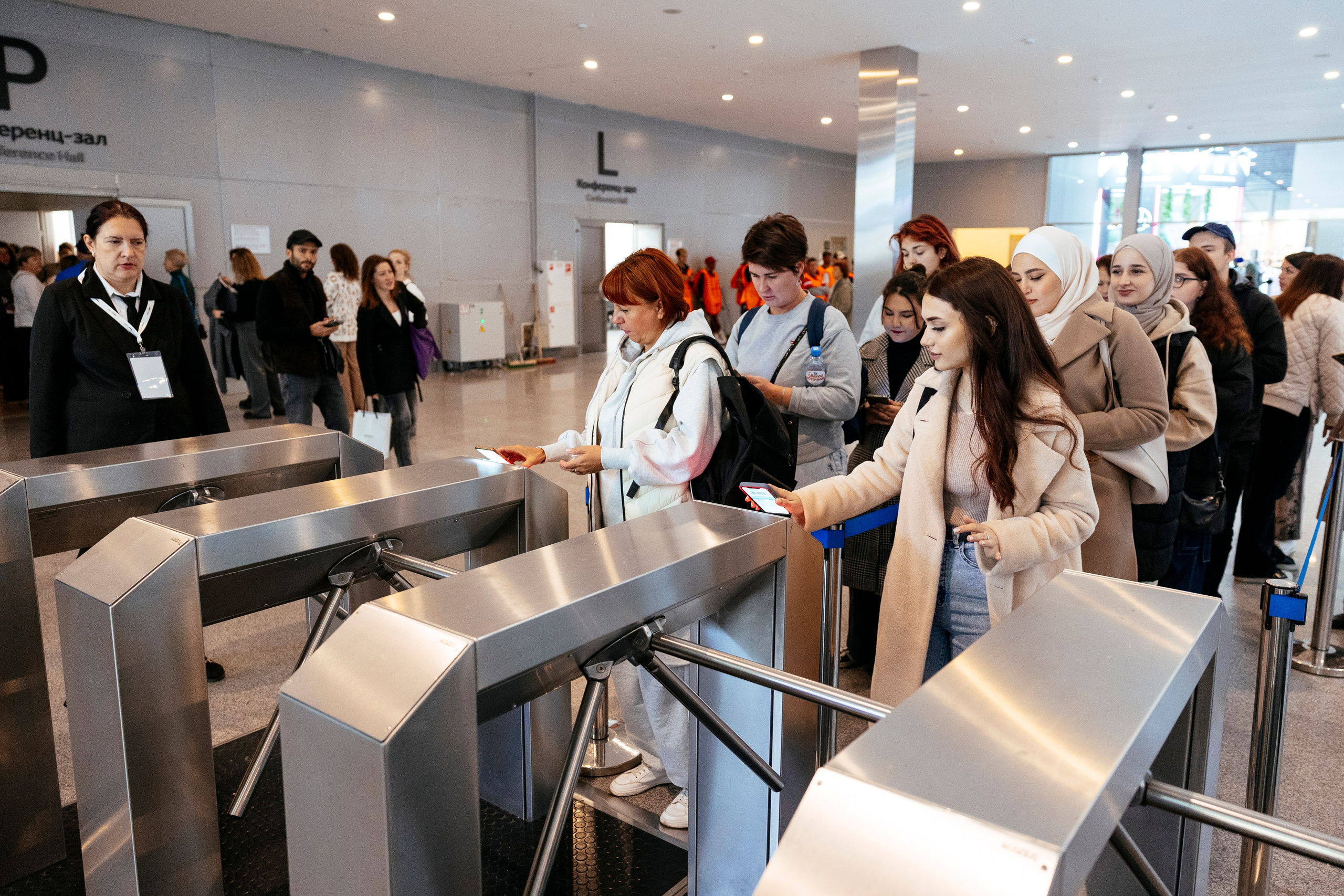 InterCHARM 2024. Фотограф Георгий Нигматулин