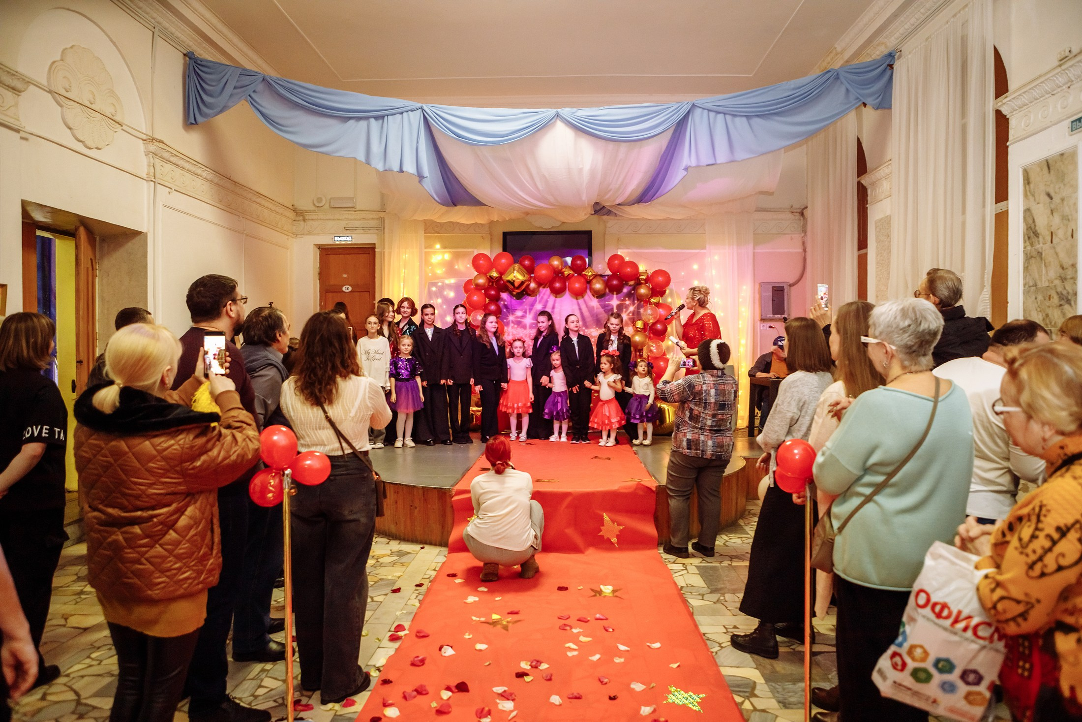 Музыкальная премия «Взлет». Фотографы в городе Волгограде — Людмила Агеева и Алексей Околелов