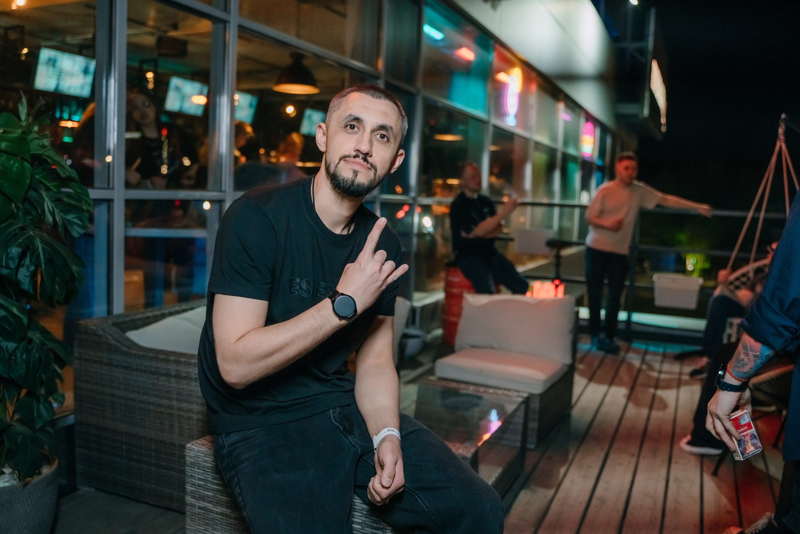 Репортажный фотограф на корпоратив для Inventive Retail Group в Самаре. Фотограф Сергей Логинов