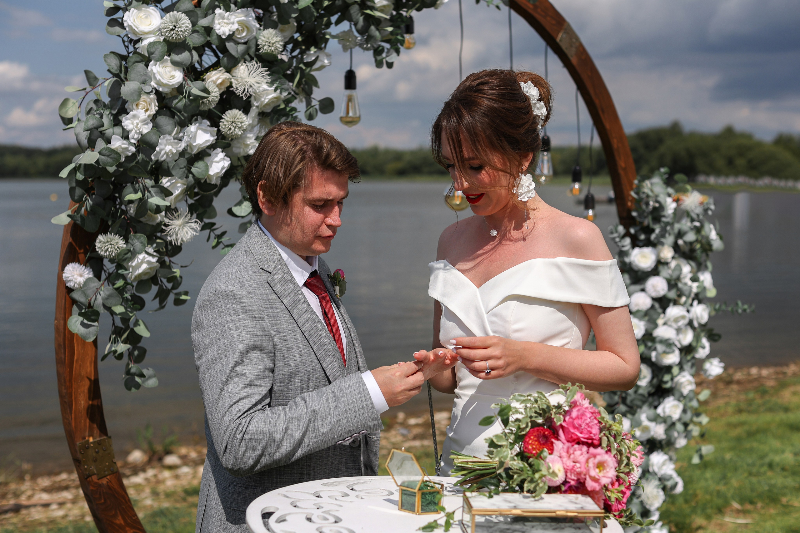 Миша и Саша. Свадебные фотограф и видеограф в Минске Голдосовы Марина и Вадим