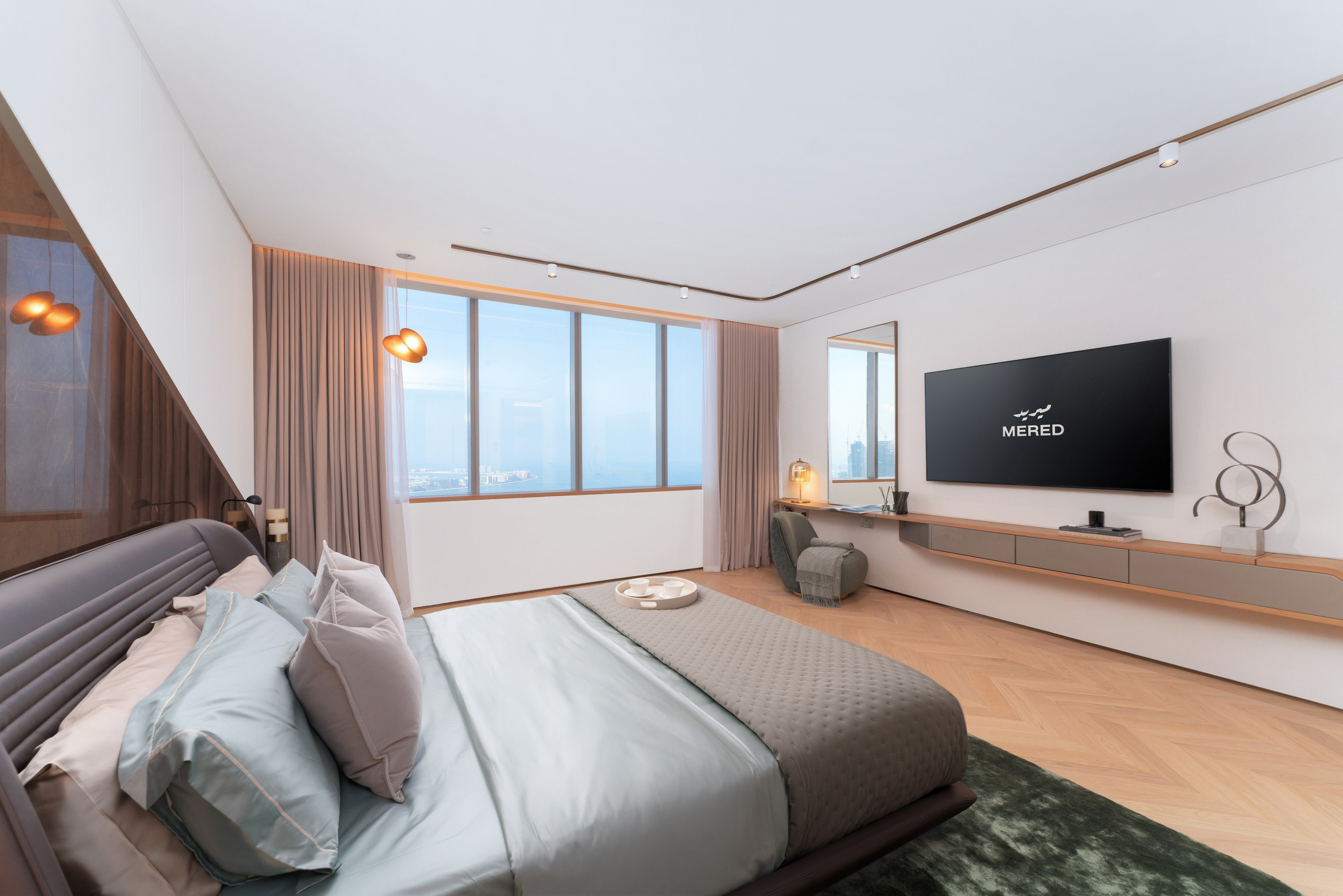 Advertising photographer in Dubai — Maxim Mitrofanov