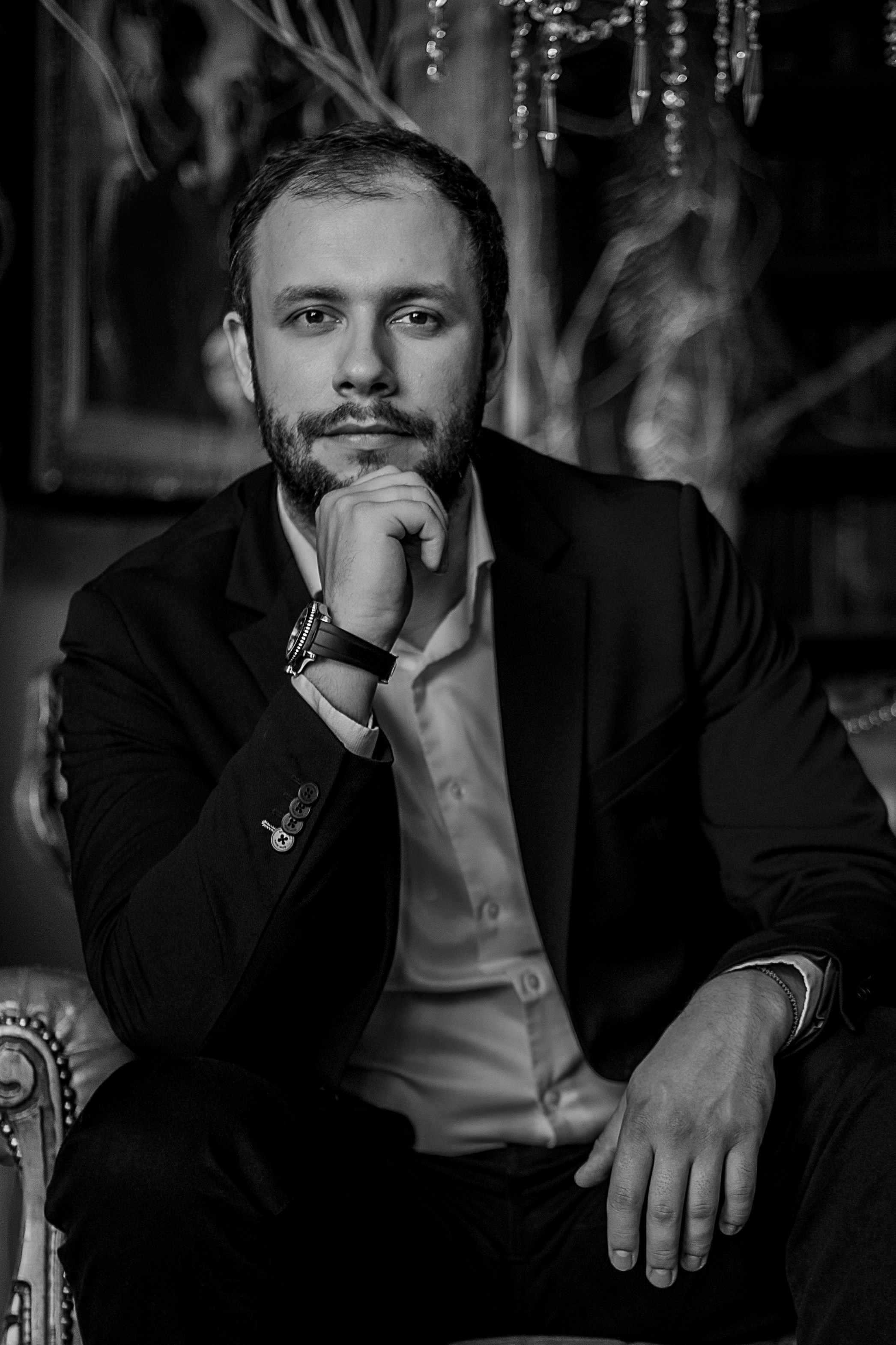 Свадебная история в фотозале Теплица. Семейный и индивидуальный фотограф в Ростове-на-Дону