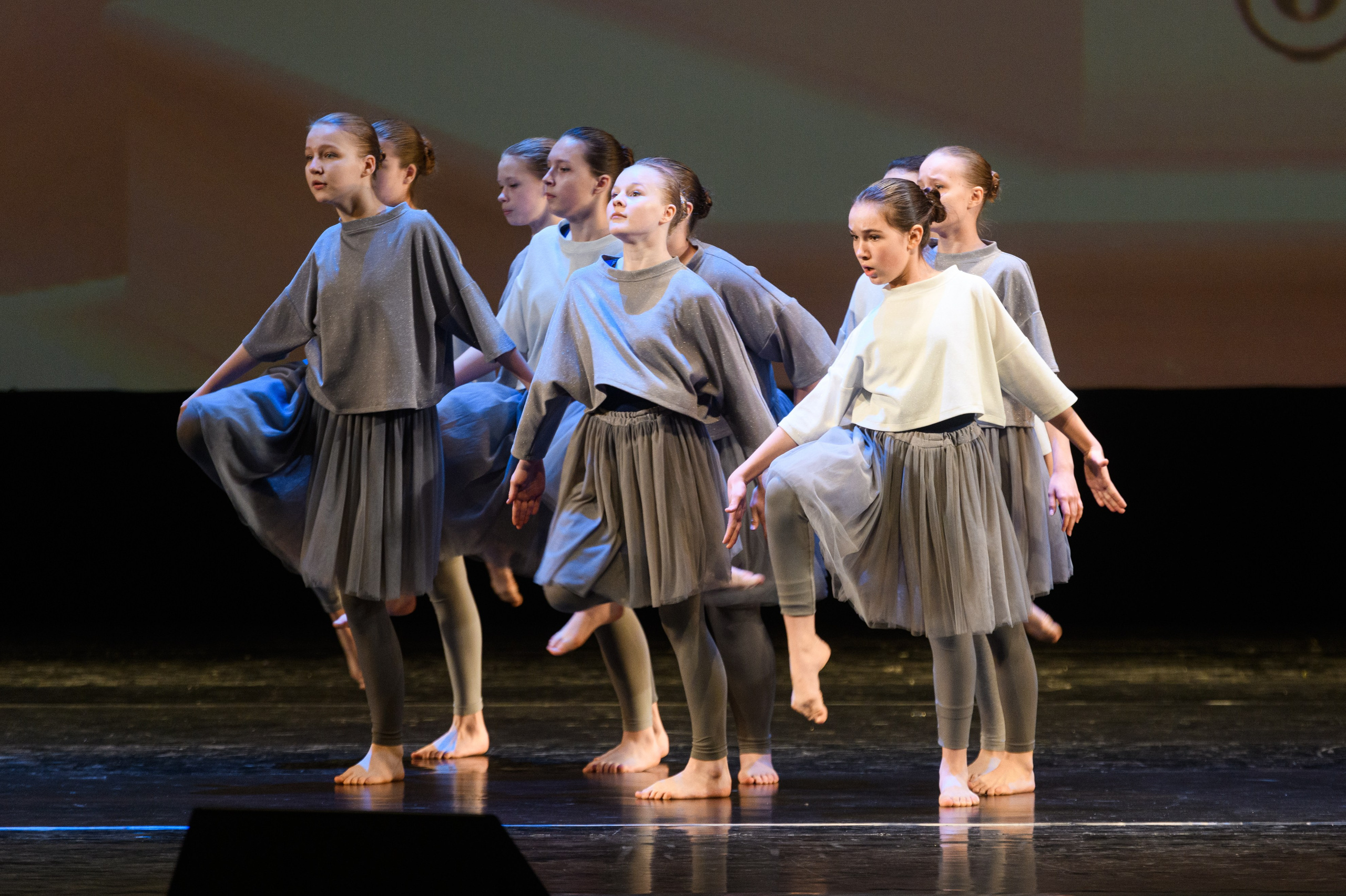 23 апреля, часть 1, БКЗ Октябрьский, г. Санкт-Петербург. Золотое яблочко