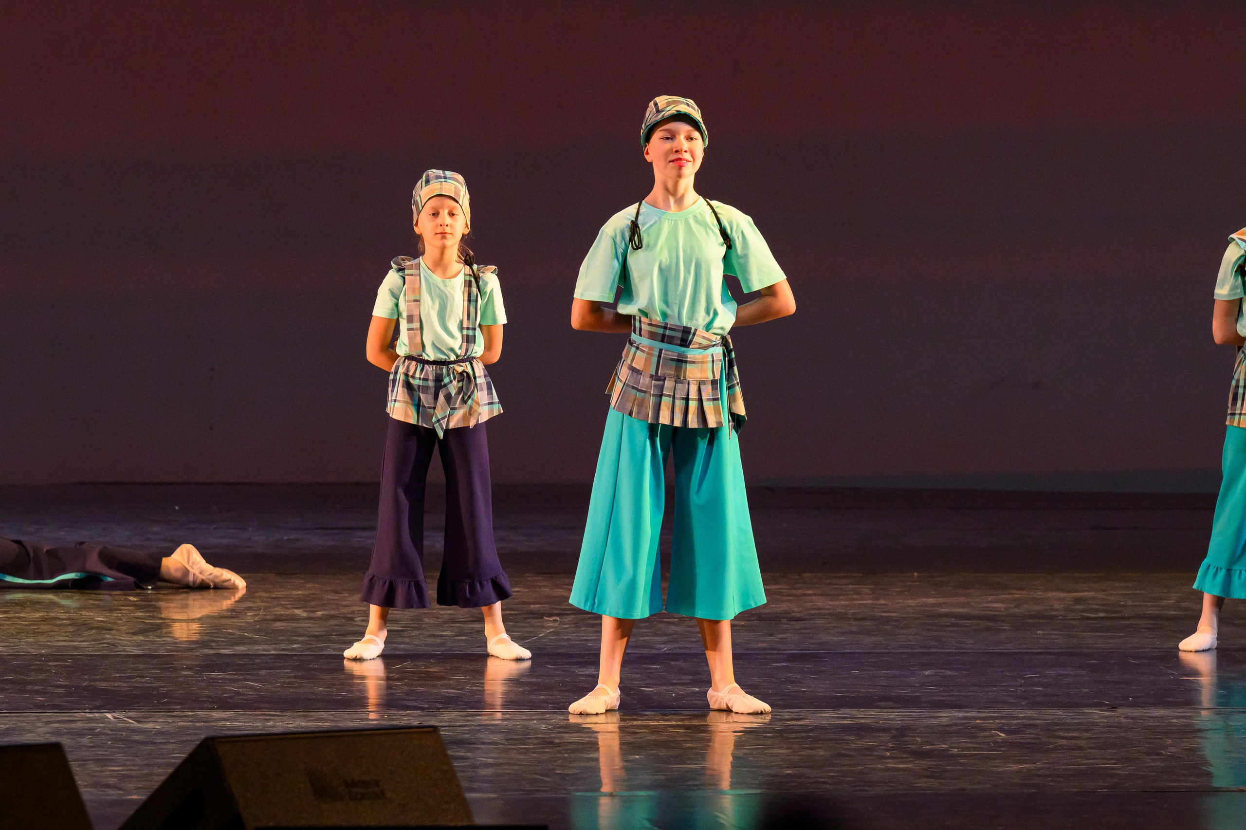 23 апреля, часть 1, БКЗ Октябрьский, г. Санкт-Петербург. Золотое яблочко