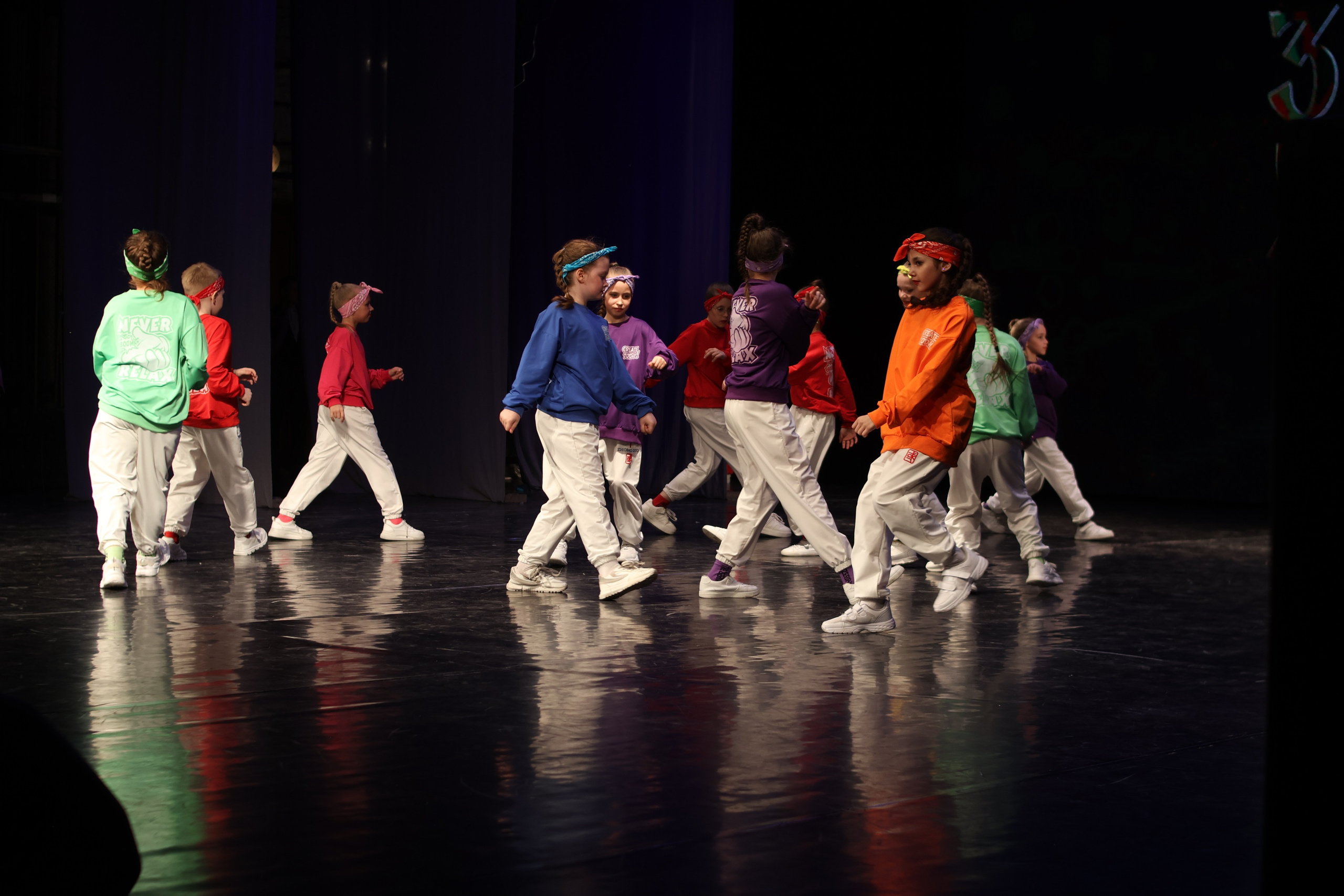 13 апреля, г. Томск. Золотое яблочко