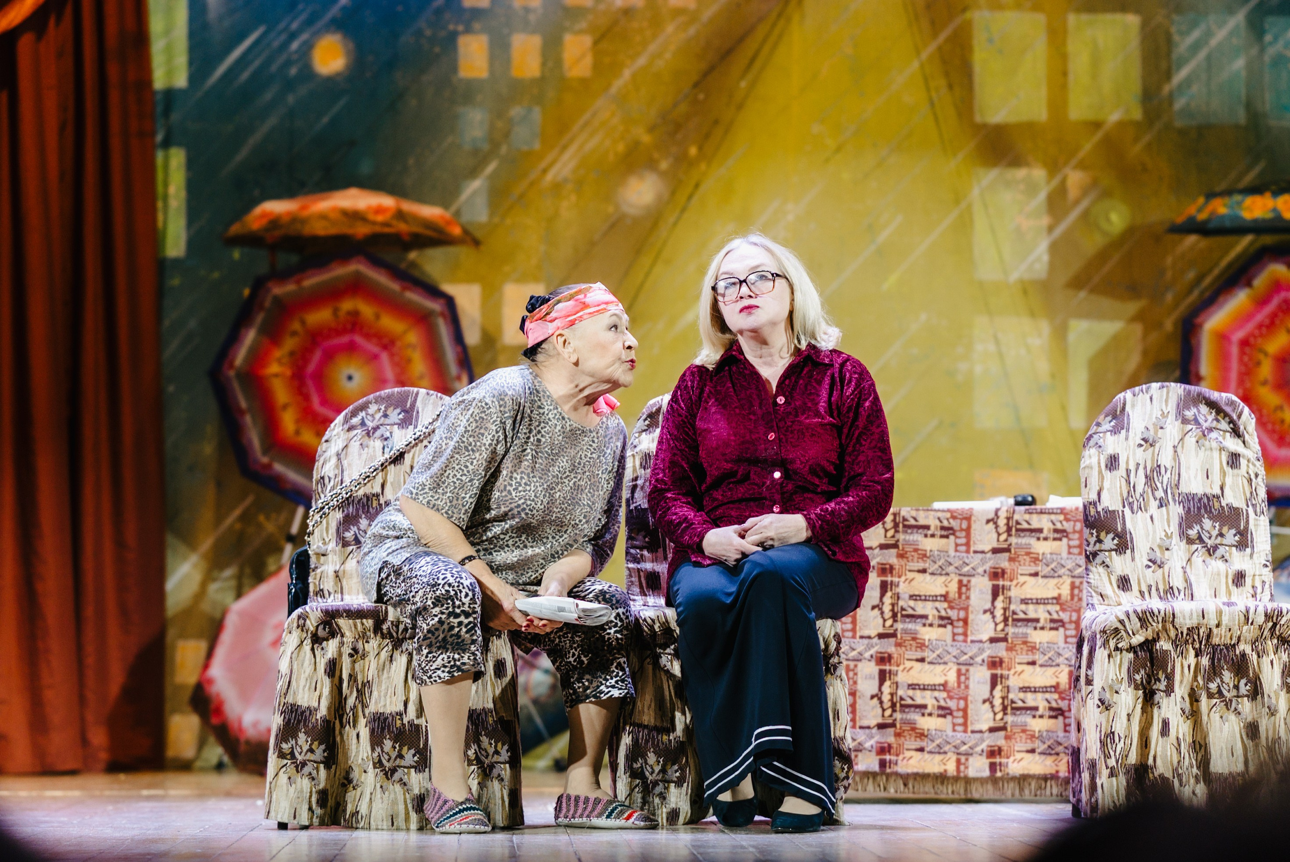 Спектакль «Незамужняя женщина»